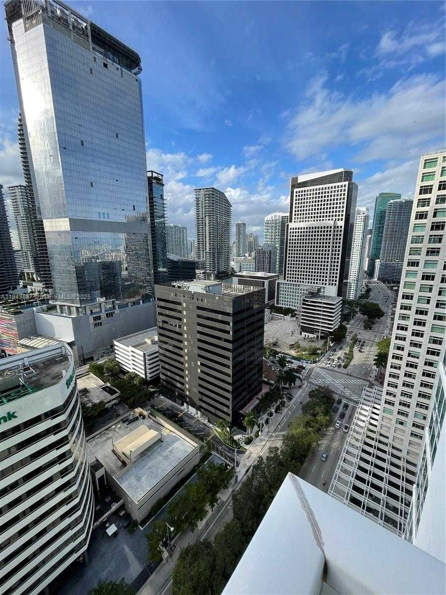 Small Image of 951 BRICKELL AVE #2803, Miami Number 35