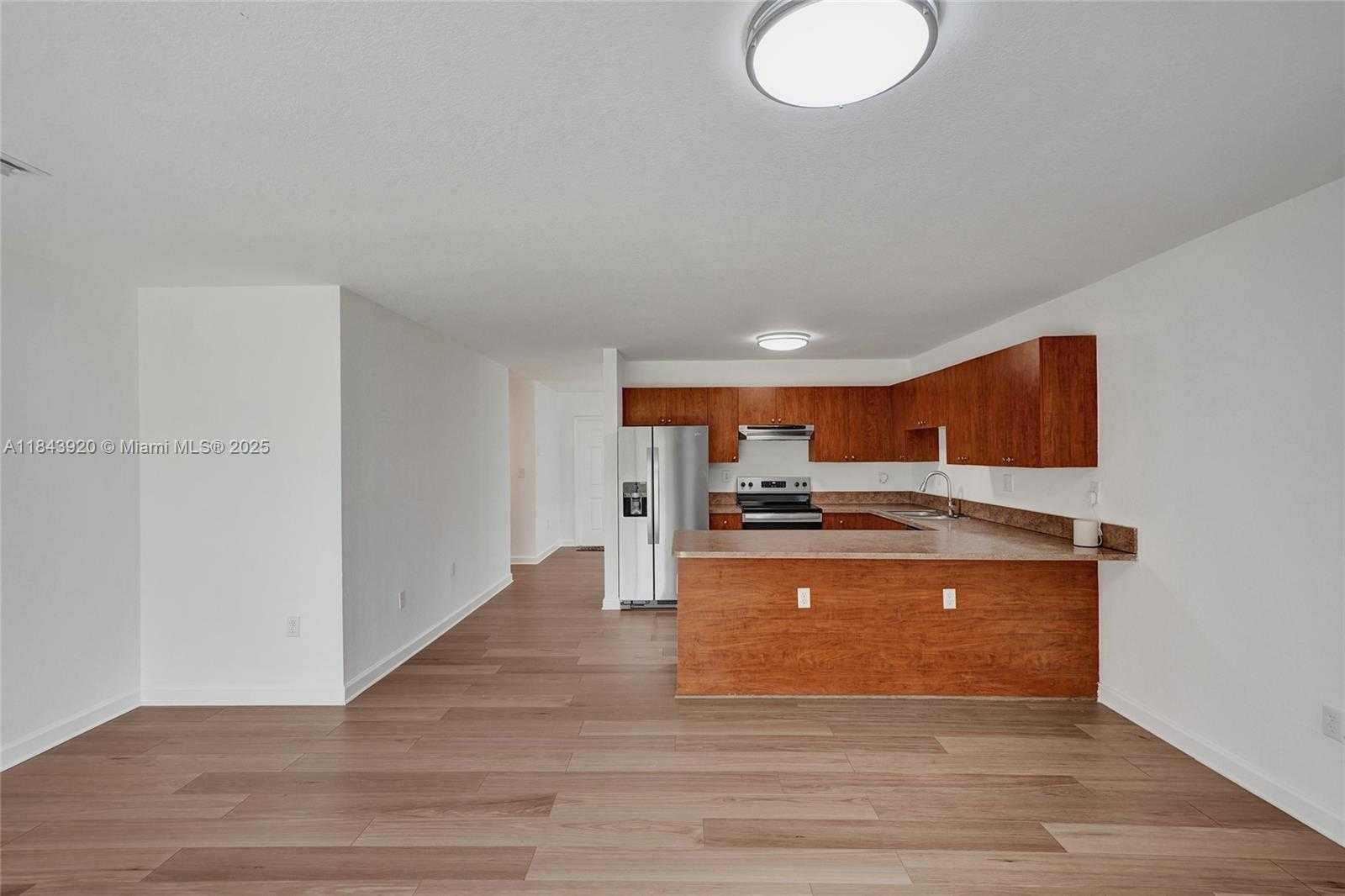 Small Image of 12254 SOUTH WEST 217TH ST, Miami Number 11
