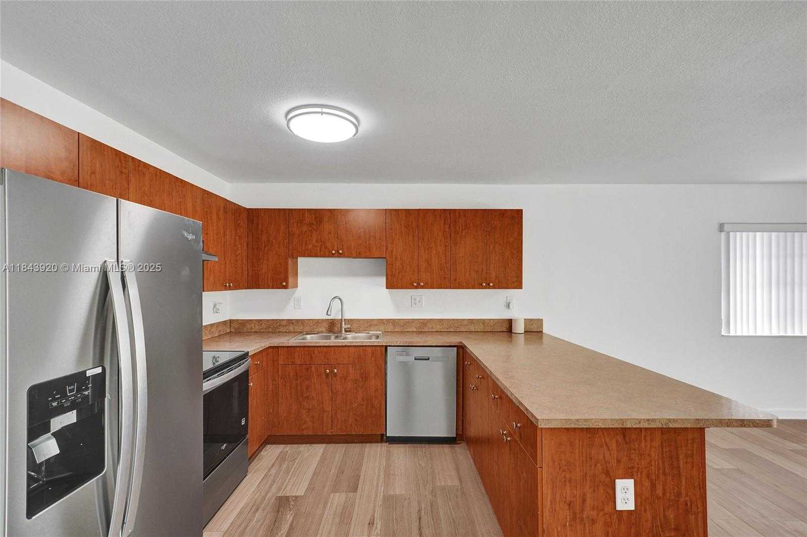 Small Image of 12254 SOUTH WEST 217TH ST, Miami Number 12