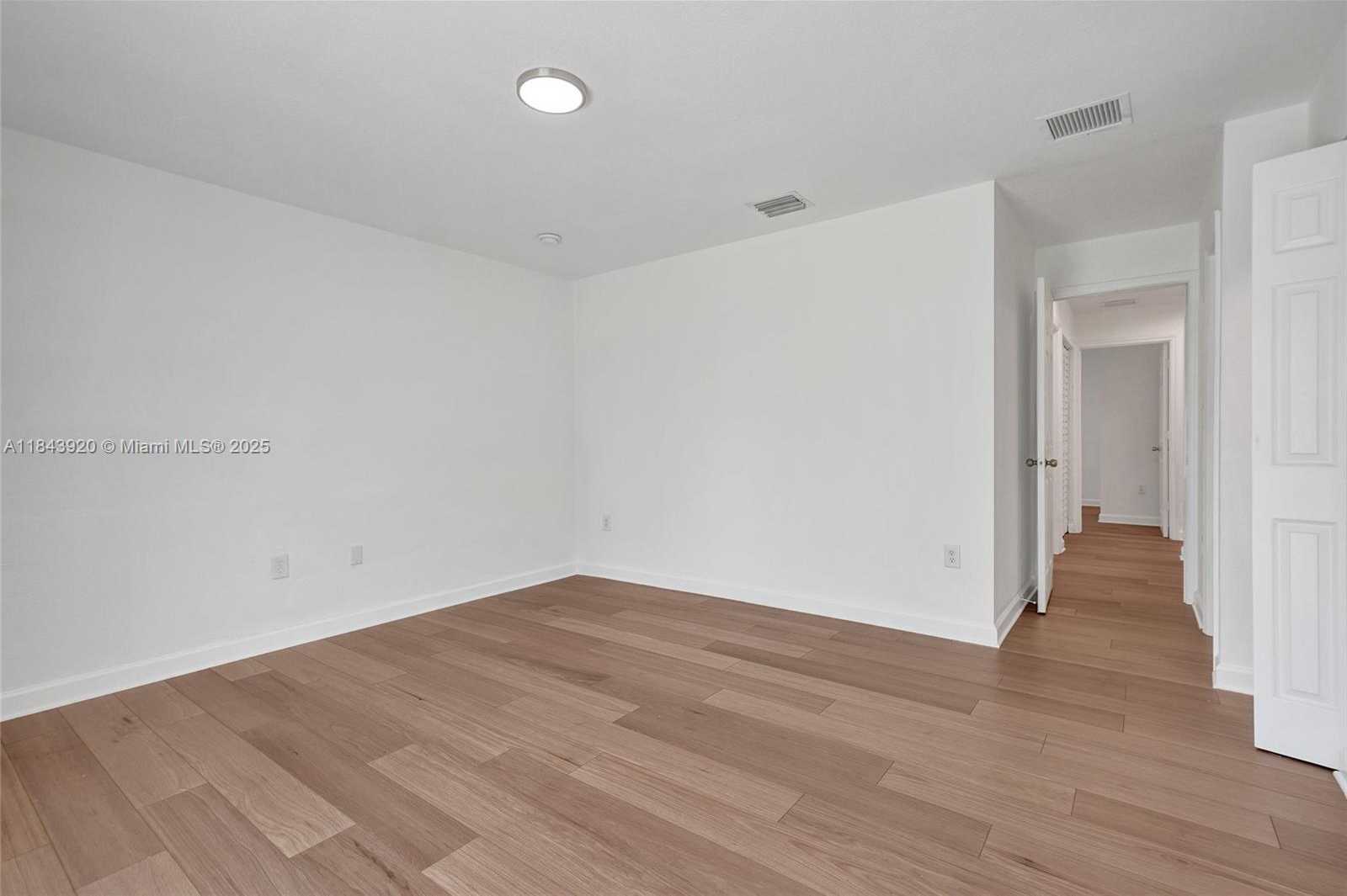 Small Image of 12254 SOUTH WEST 217TH ST, Miami Number 17