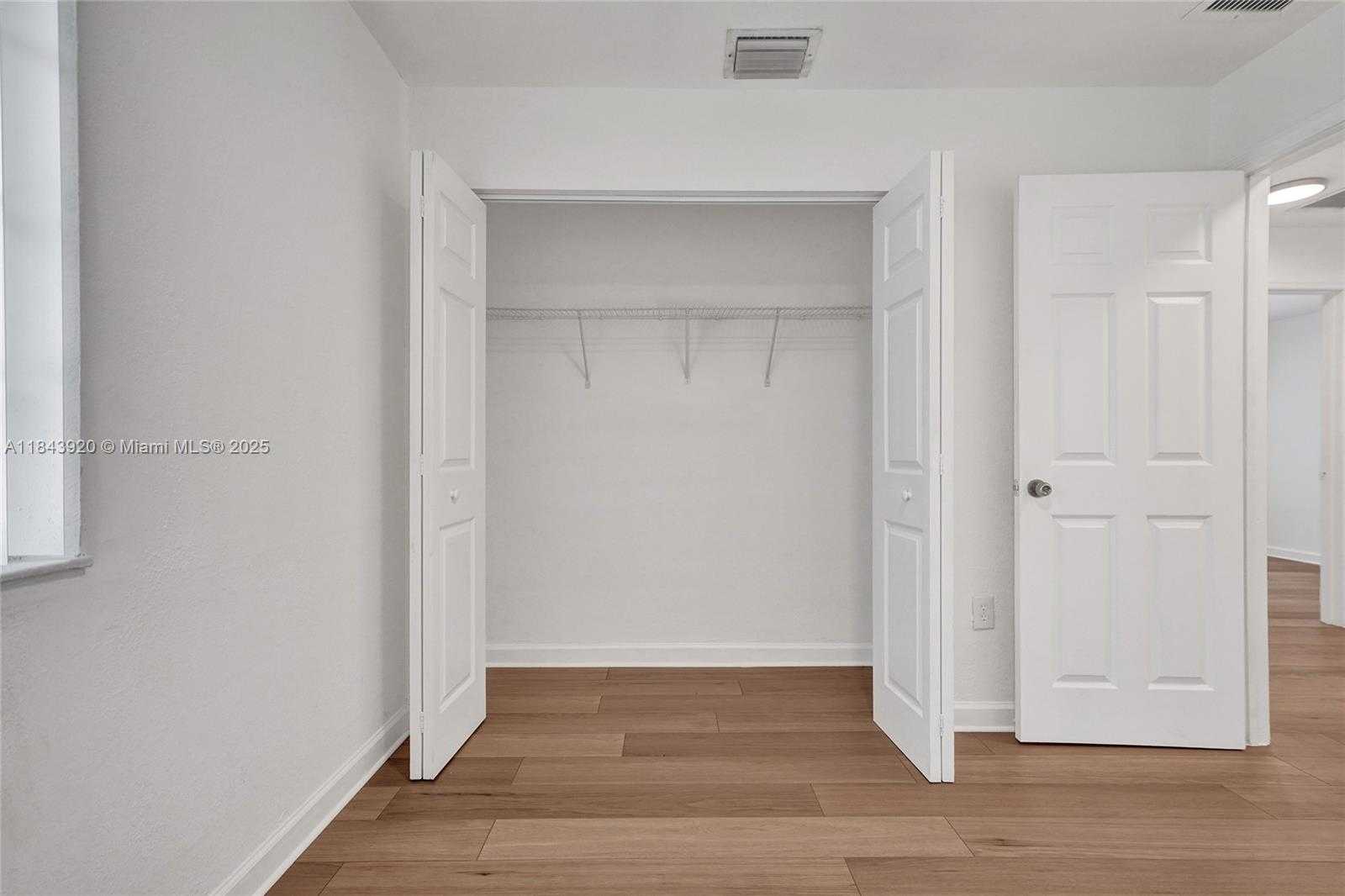 Small Image of 12254 SOUTH WEST 217TH ST, Miami Number 24