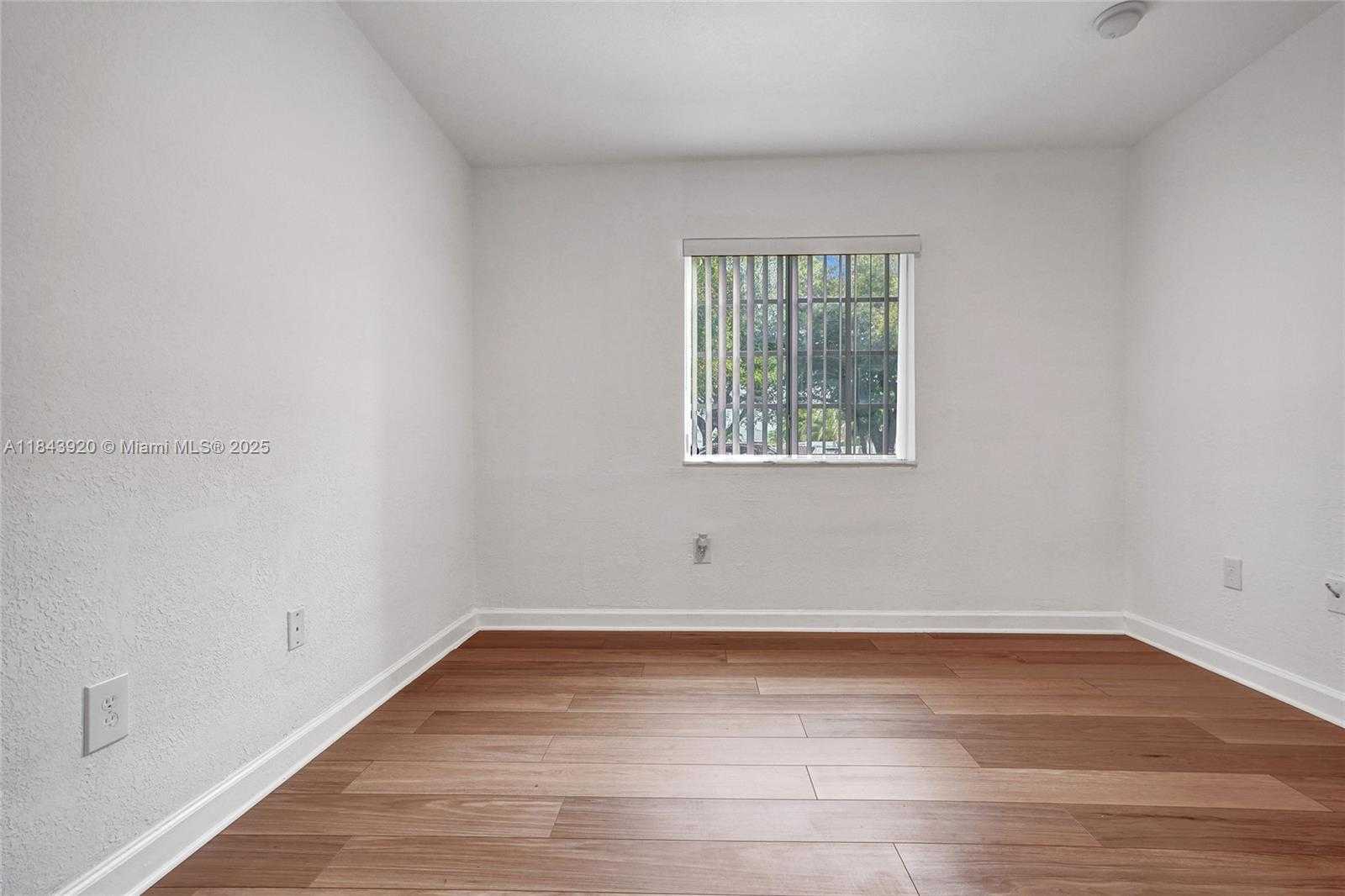 Small Image of 12254 SOUTH WEST 217TH ST, Miami Number 28