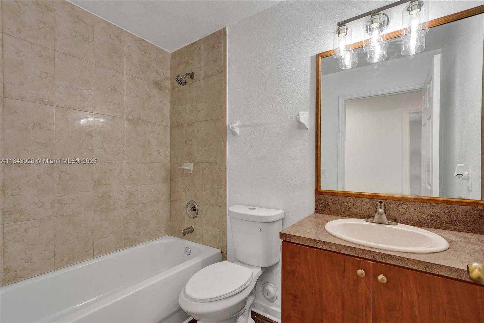Small Image of 12254 SOUTH WEST 217TH ST, Miami Number 36