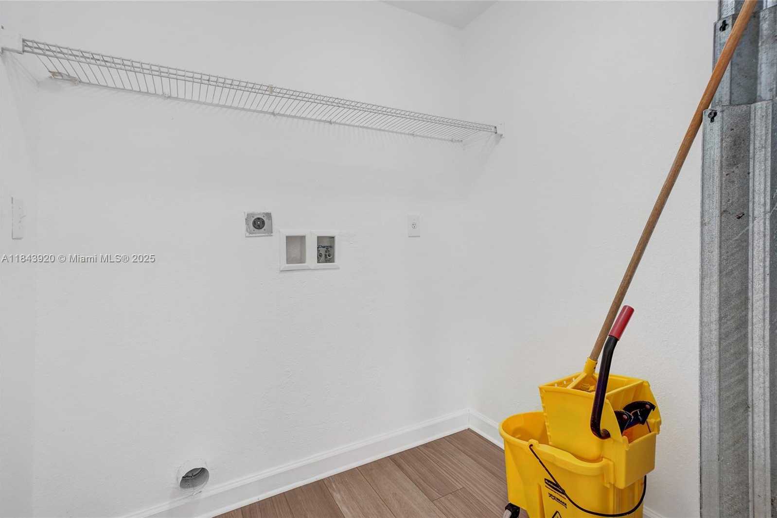 Small Image of 12254 SOUTH WEST 217TH ST, Miami Number 42
