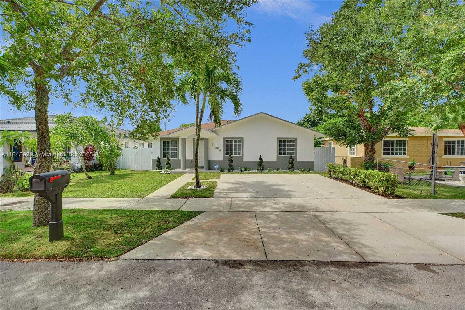 Small Image of 12254 SOUTH WEST 217TH ST, Miami Number 45