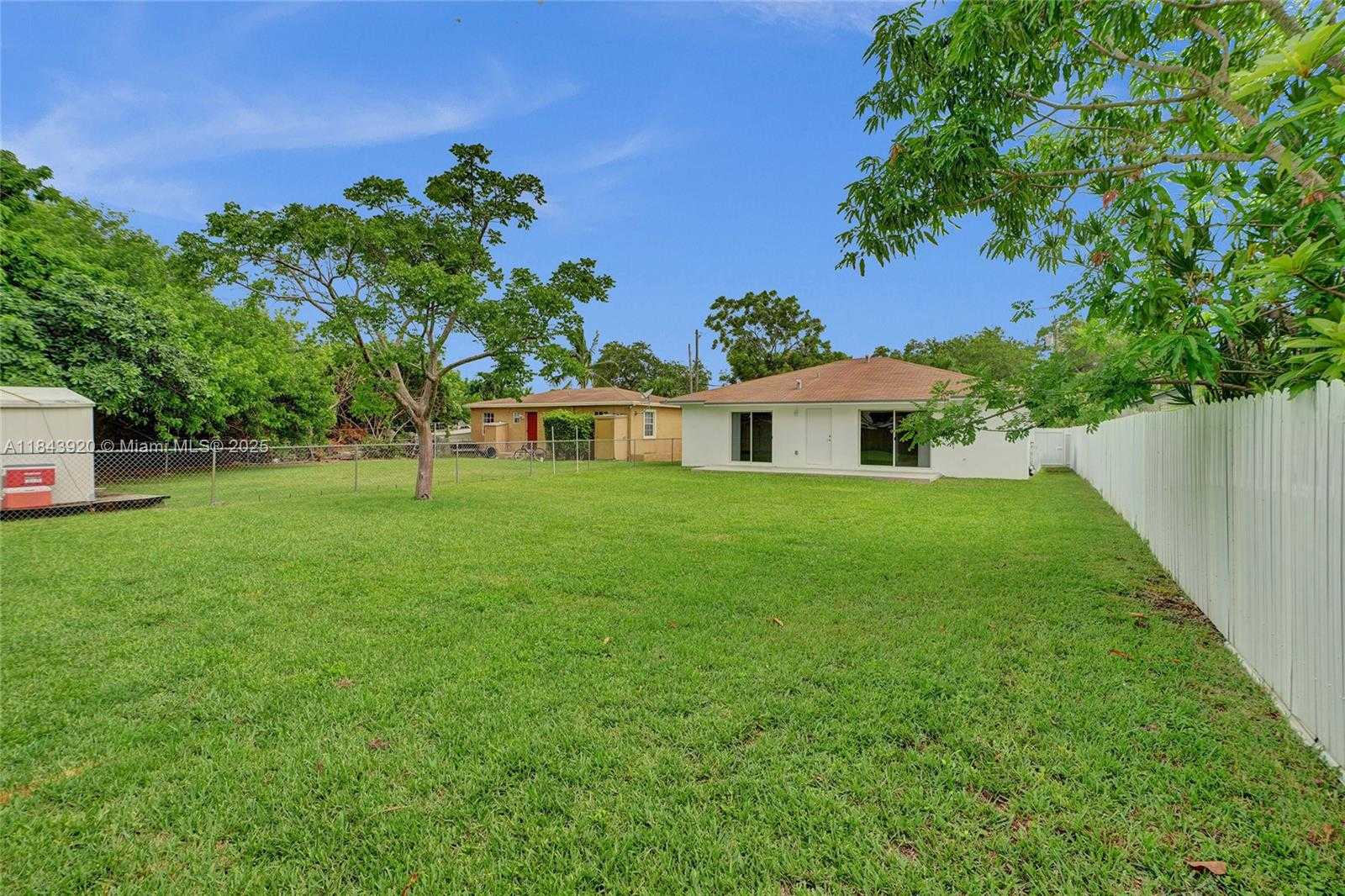 Small Image of 12254 SOUTH WEST 217TH ST, Miami Number 53