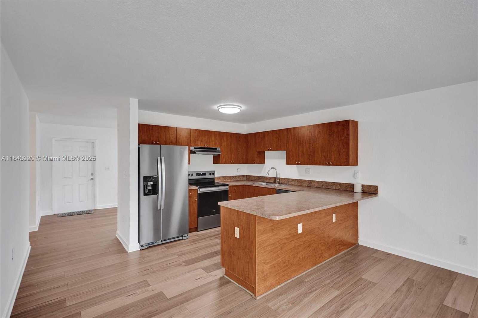 Small Image of 12254 SOUTH WEST 217TH ST, Miami Number 8
