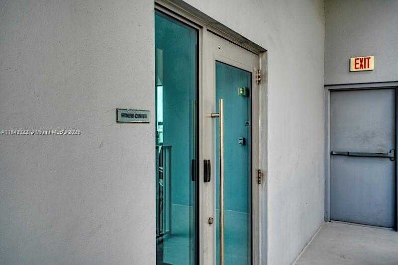 Small Image of 888 BISCAYNE BLVD #3605, Miami Number 31