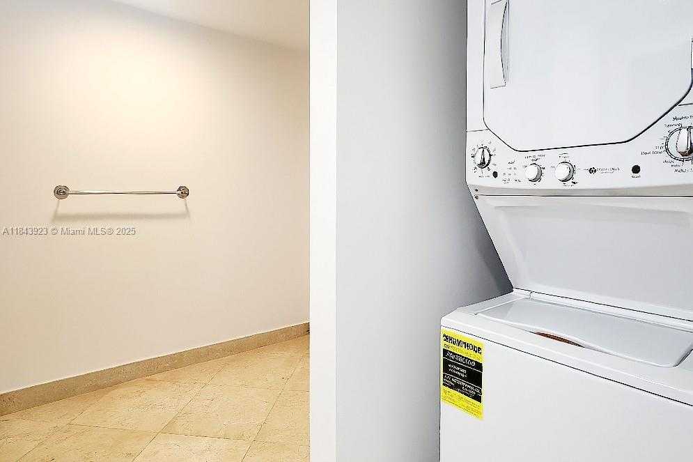 Small Image of 290 174TH ST #1515, Sunny Isles Beach Number 8