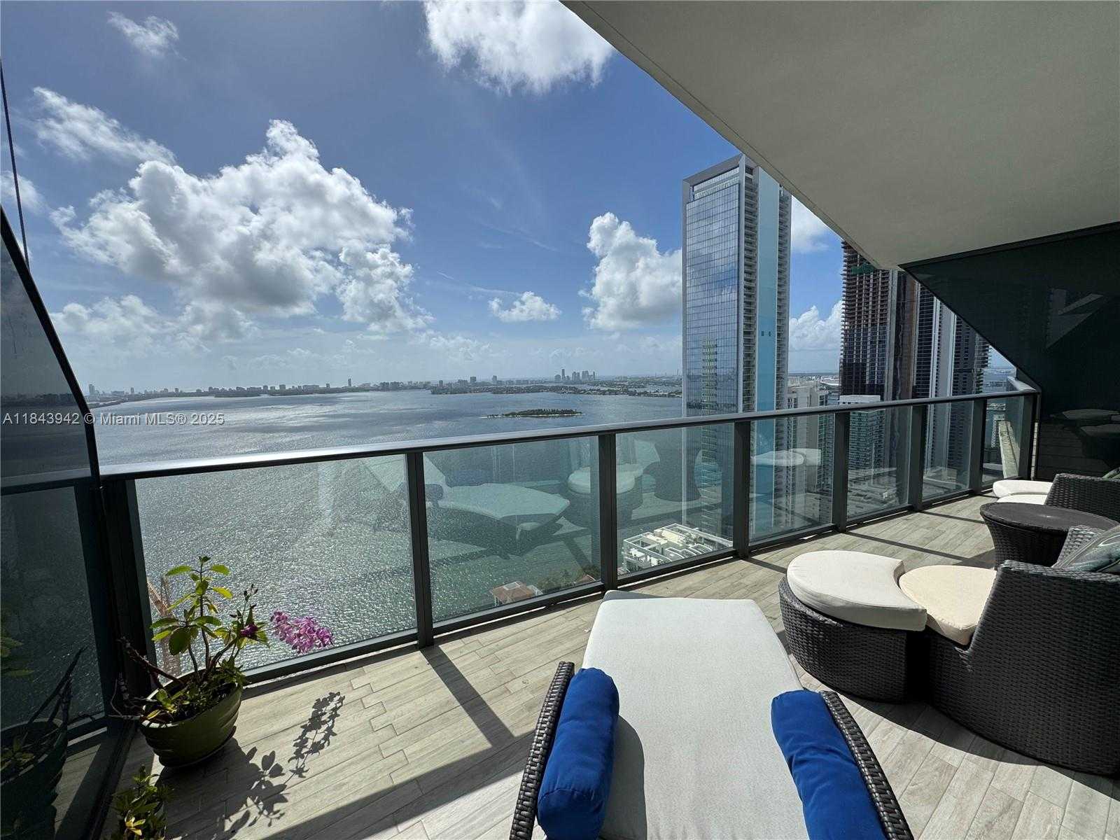 Small Image of 460 NORTH EAST 28TH ST #3502, Miami Number 13