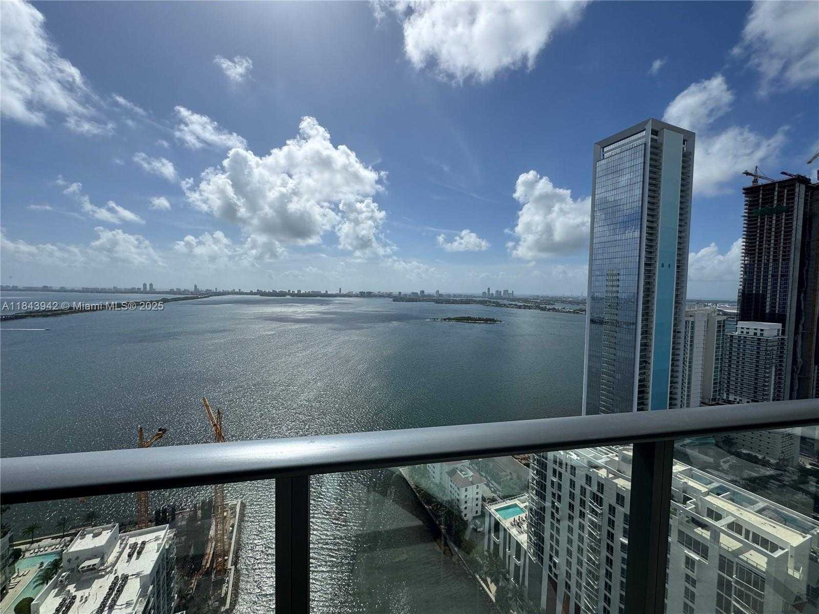 Small Image of 460 NORTH EAST 28TH ST #3502, Miami Number 14