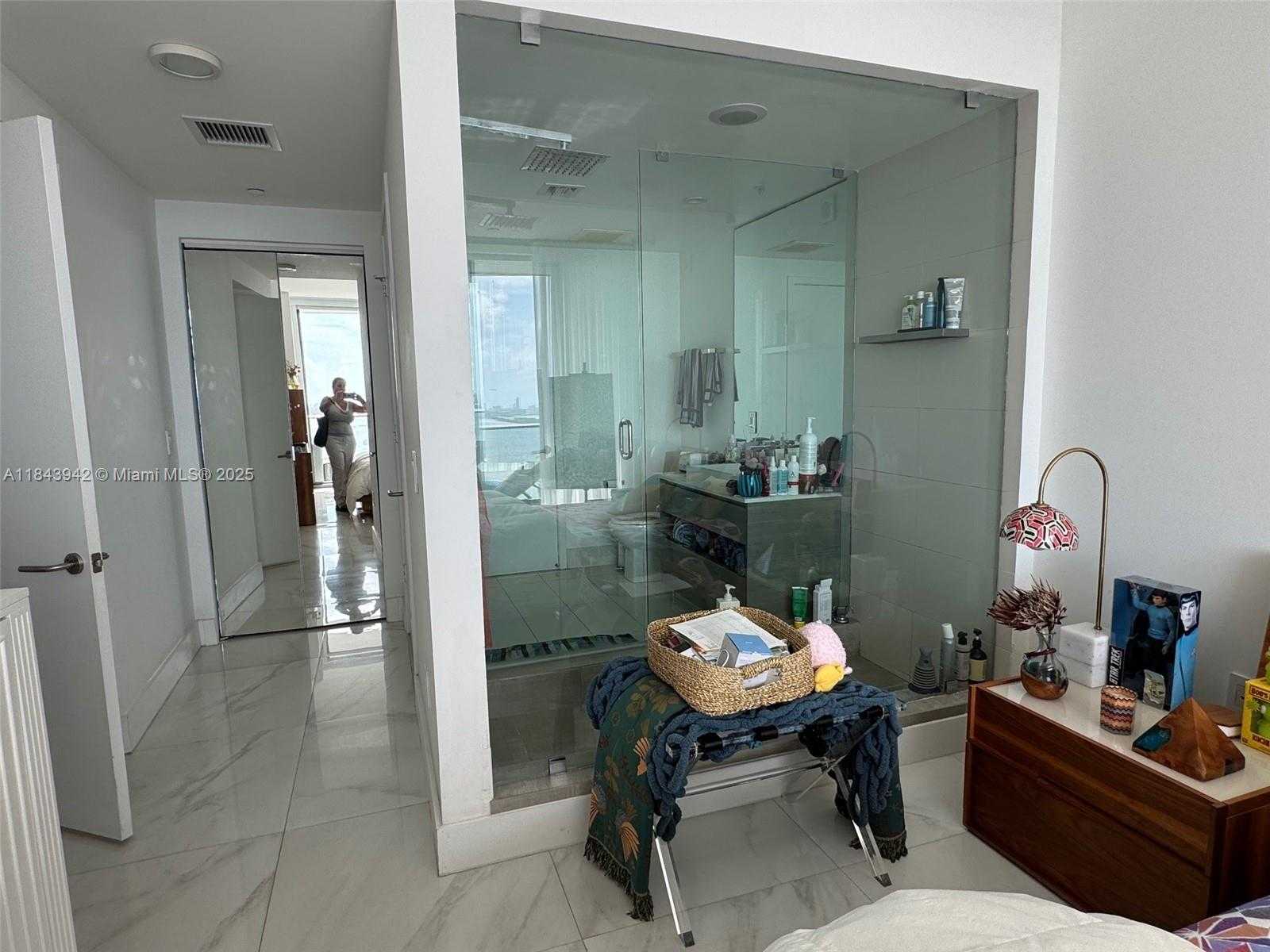 Small Image of 460 NORTH EAST 28TH ST #3502, Miami Number 23
