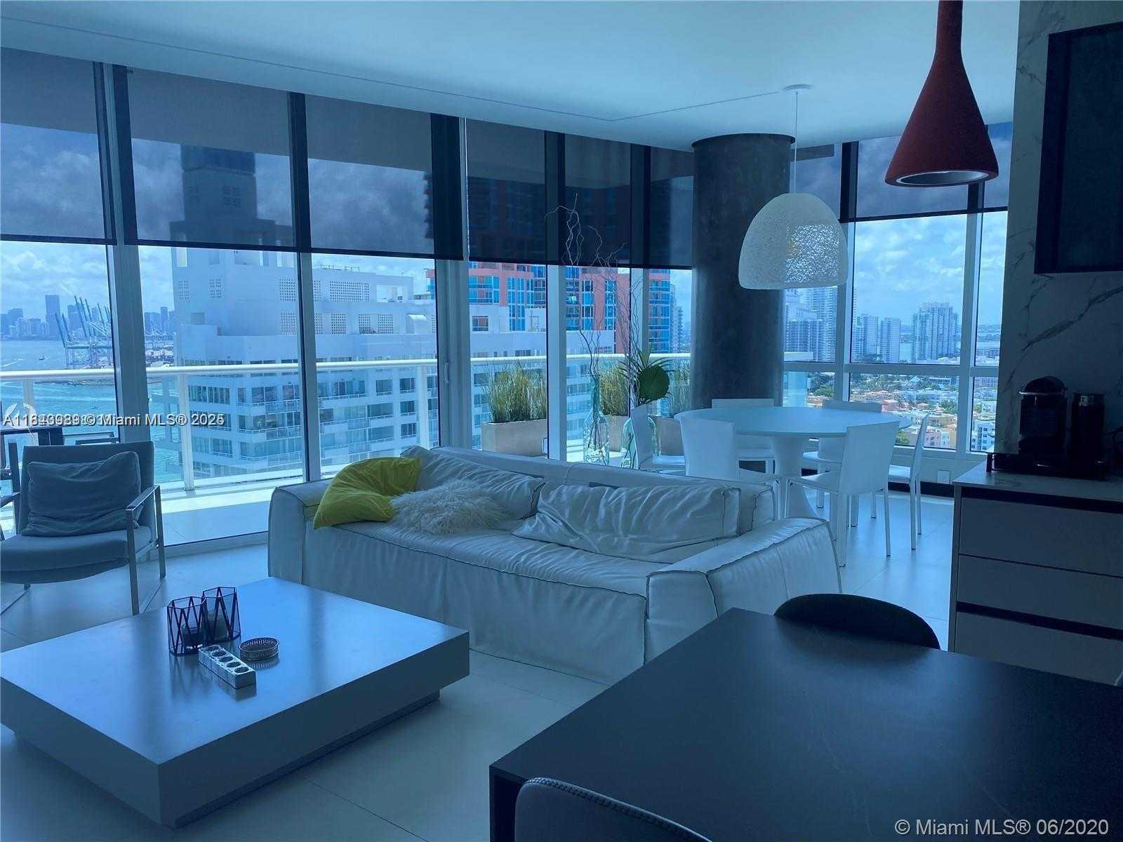 Small Image of 100 SOUTH POINTE DR #2301, Miami Beach Number 3