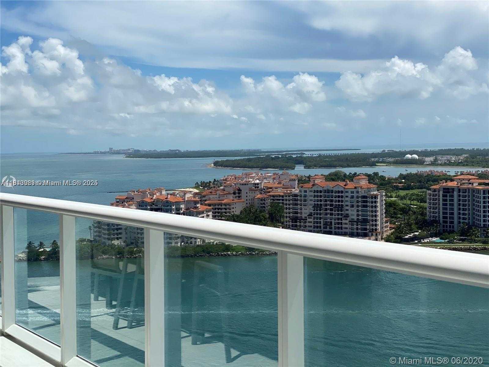 Small Image of 100 SOUTH POINTE DR #2301, Miami Beach Number 7