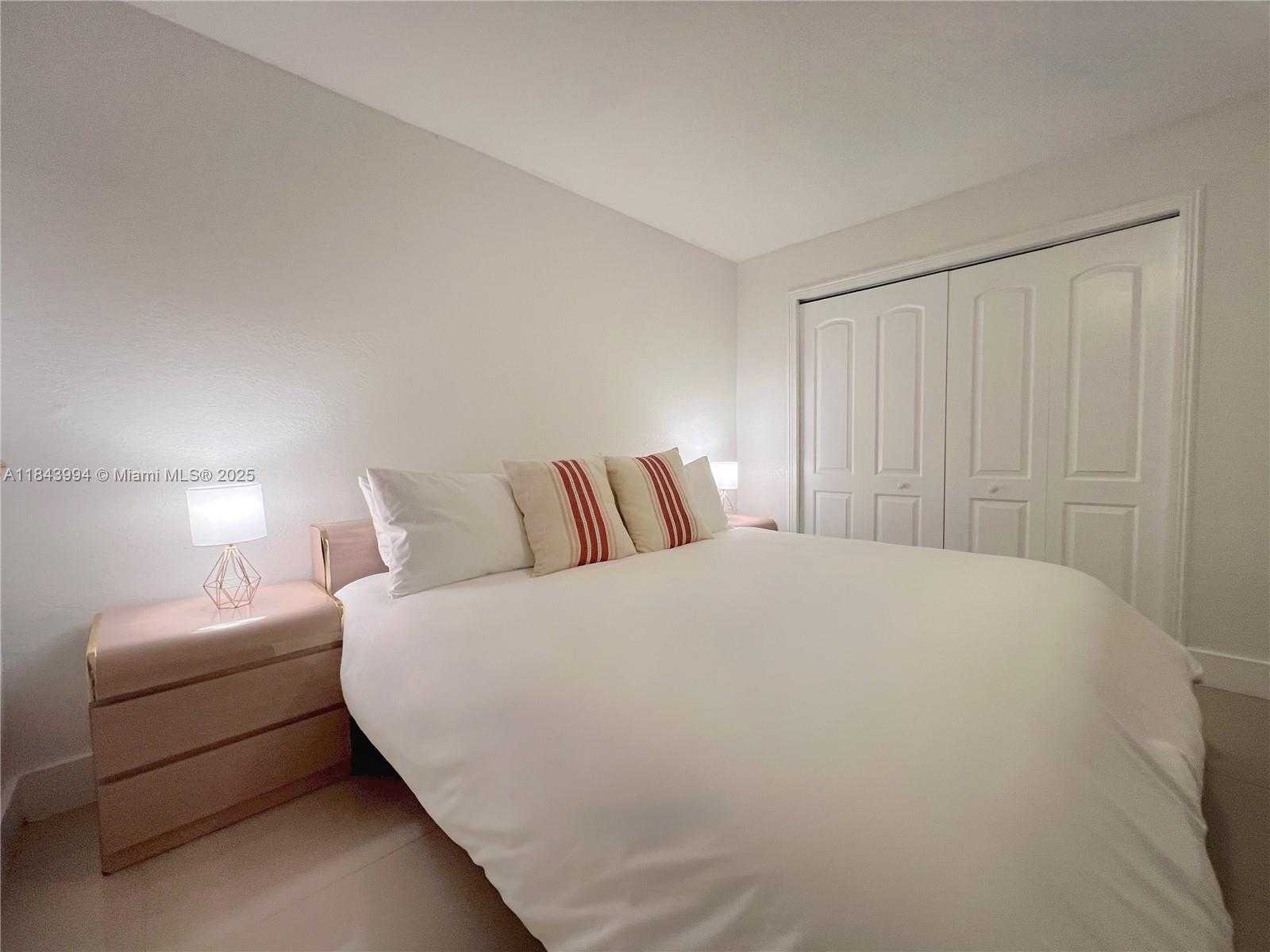 Small Image of 636 NORTH WEST 11TH ST #636, Miami Number 13