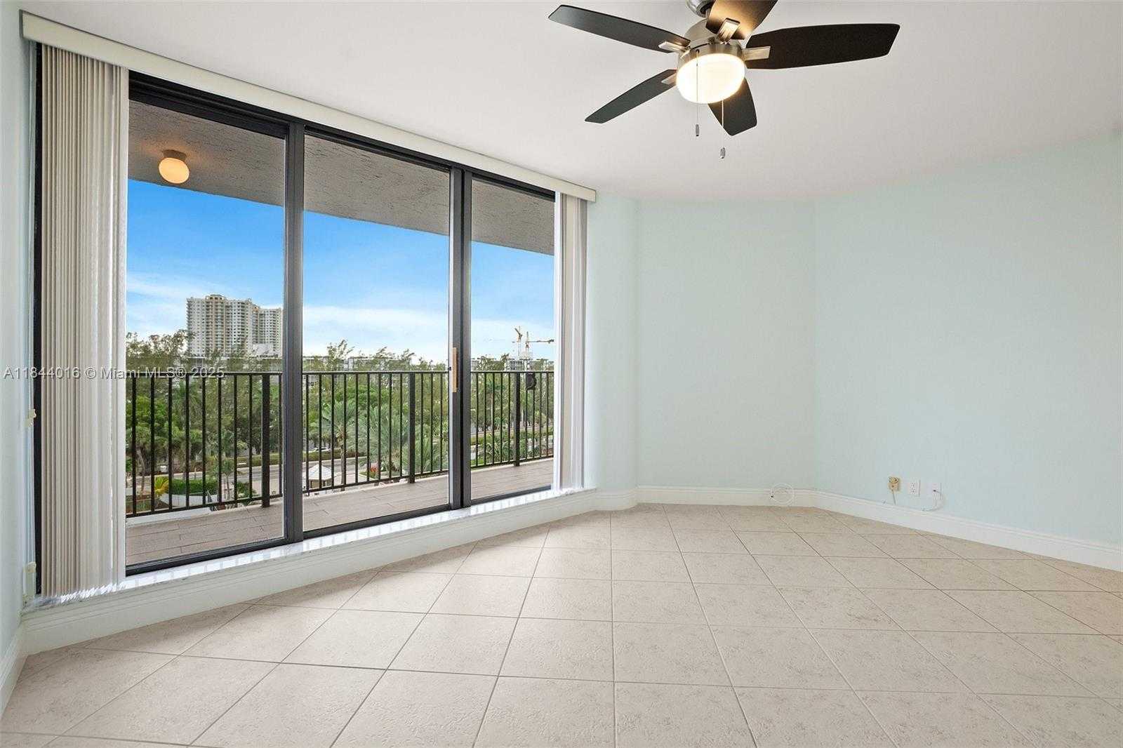 Small Image of 300 THREE ISLANDS BLVD #707, Hallandale Beach Number 12