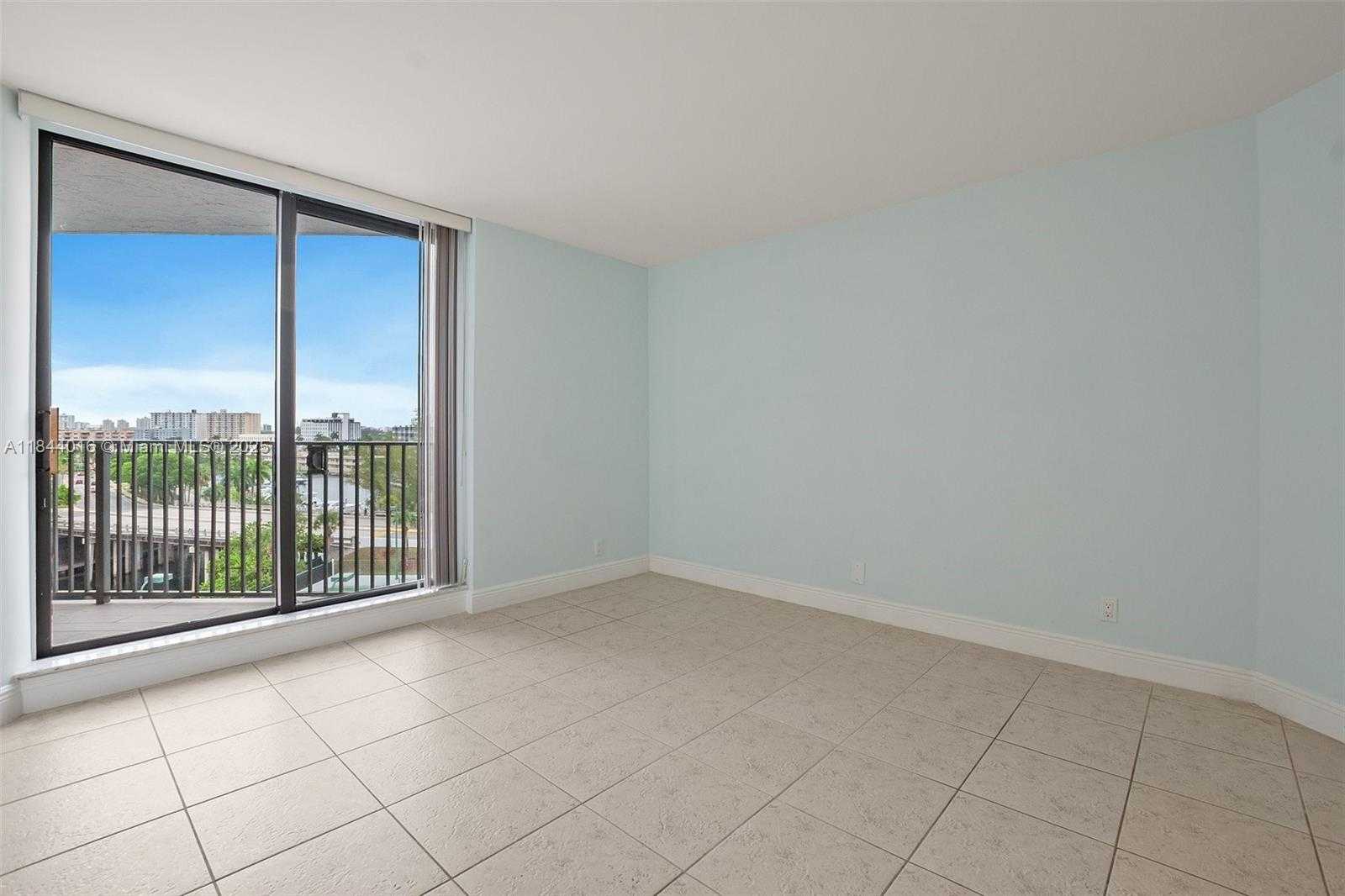Small Image of 300 THREE ISLANDS BLVD #707, Hallandale Beach Number 15