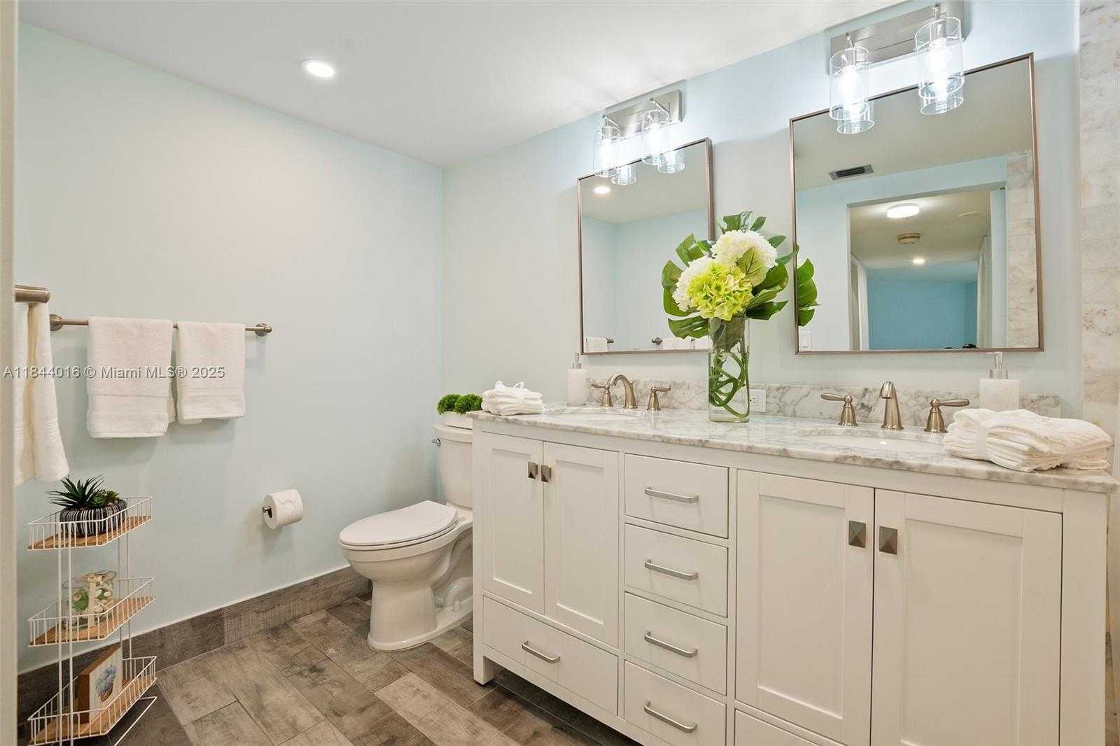 Small Image of 300 THREE ISLANDS BLVD #707, Hallandale Beach Number 18