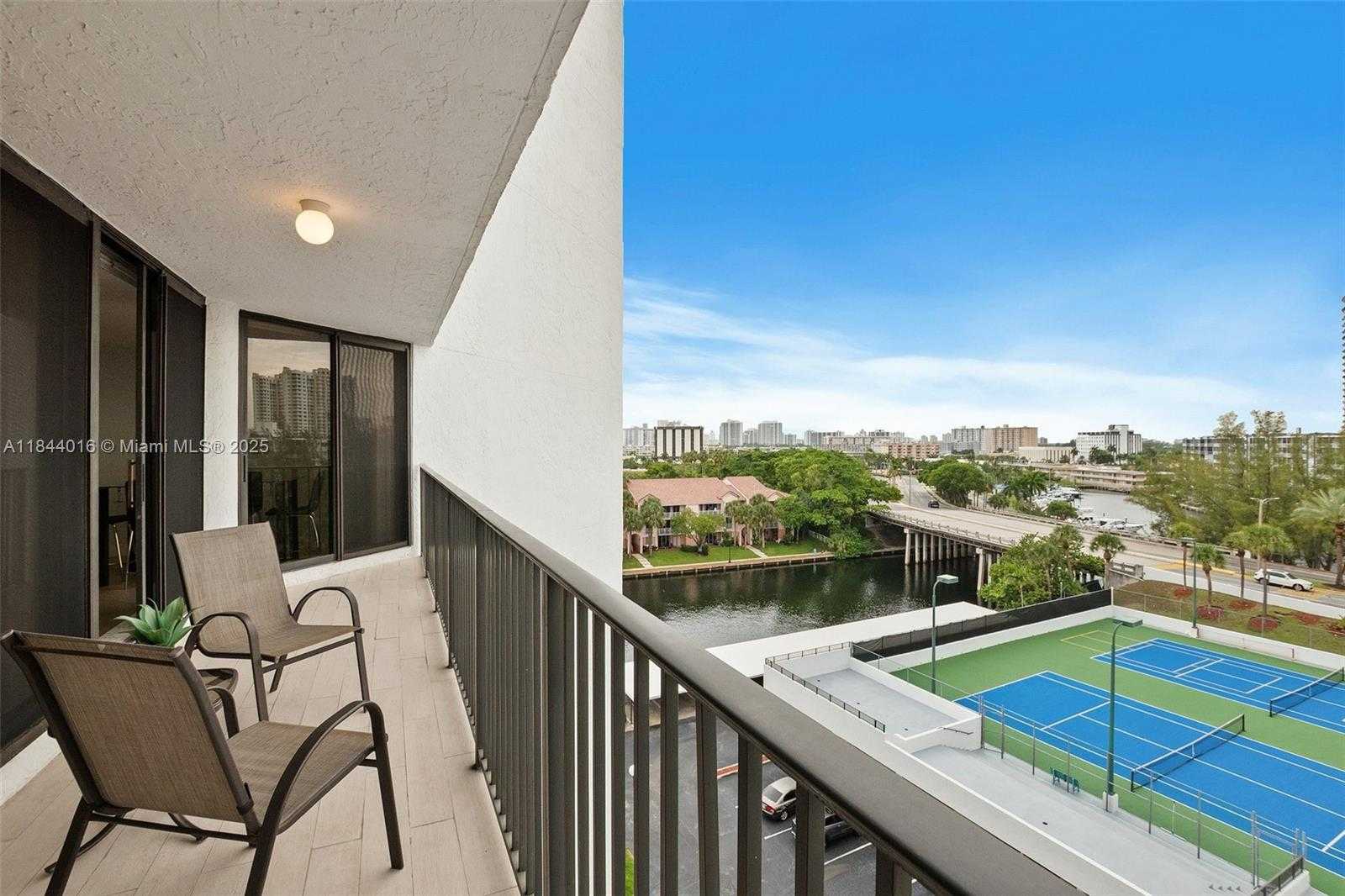 Small Image of 300 THREE ISLANDS BLVD #707, Hallandale Beach Number 25