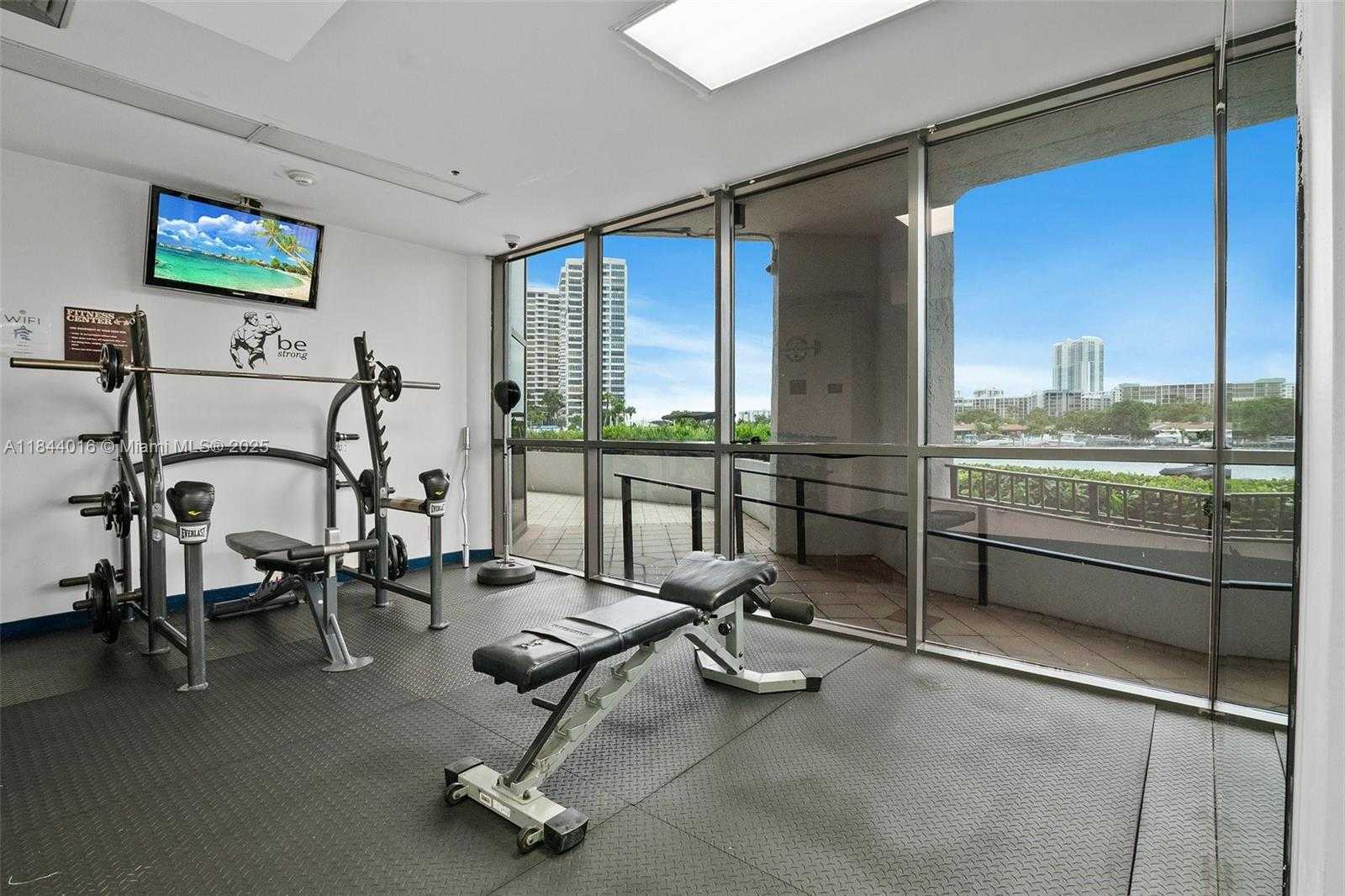 Small Image of 300 THREE ISLANDS BLVD #707, Hallandale Beach Number 32