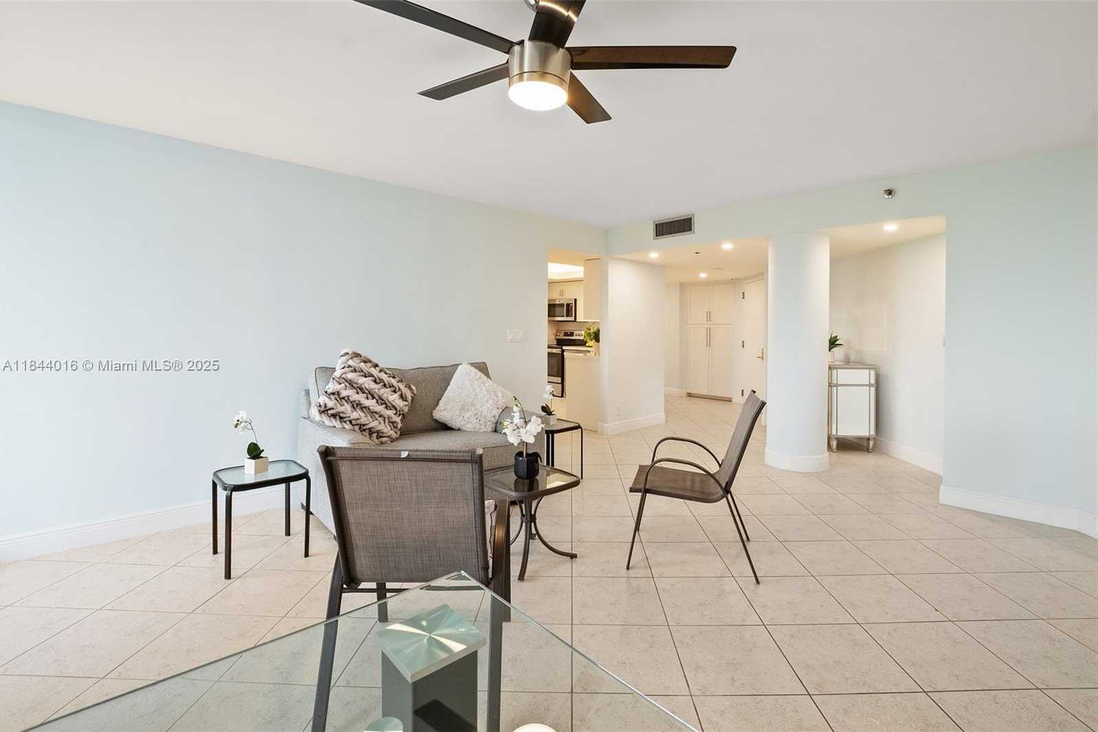 Small Image of 300 THREE ISLANDS BLVD #707, Hallandale Beach Number 6