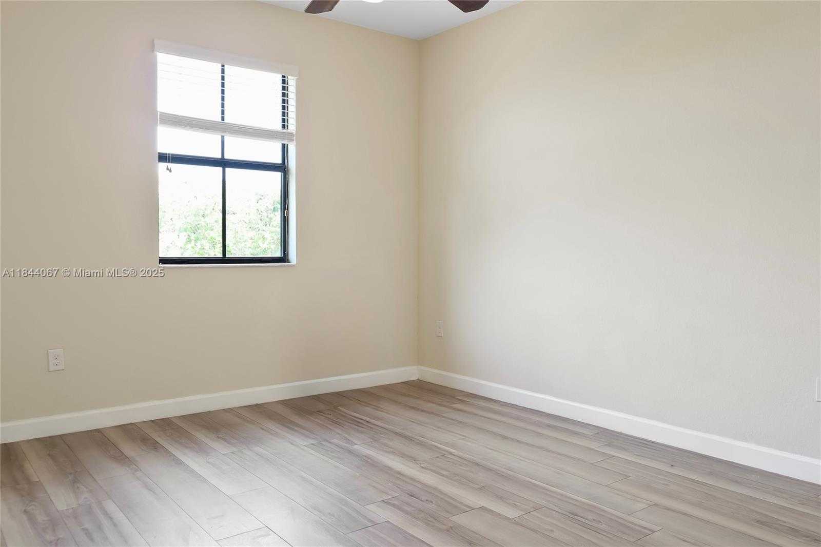 Small Image of 3397 SOUTH EAST 5TH ST, Homestead Number 10