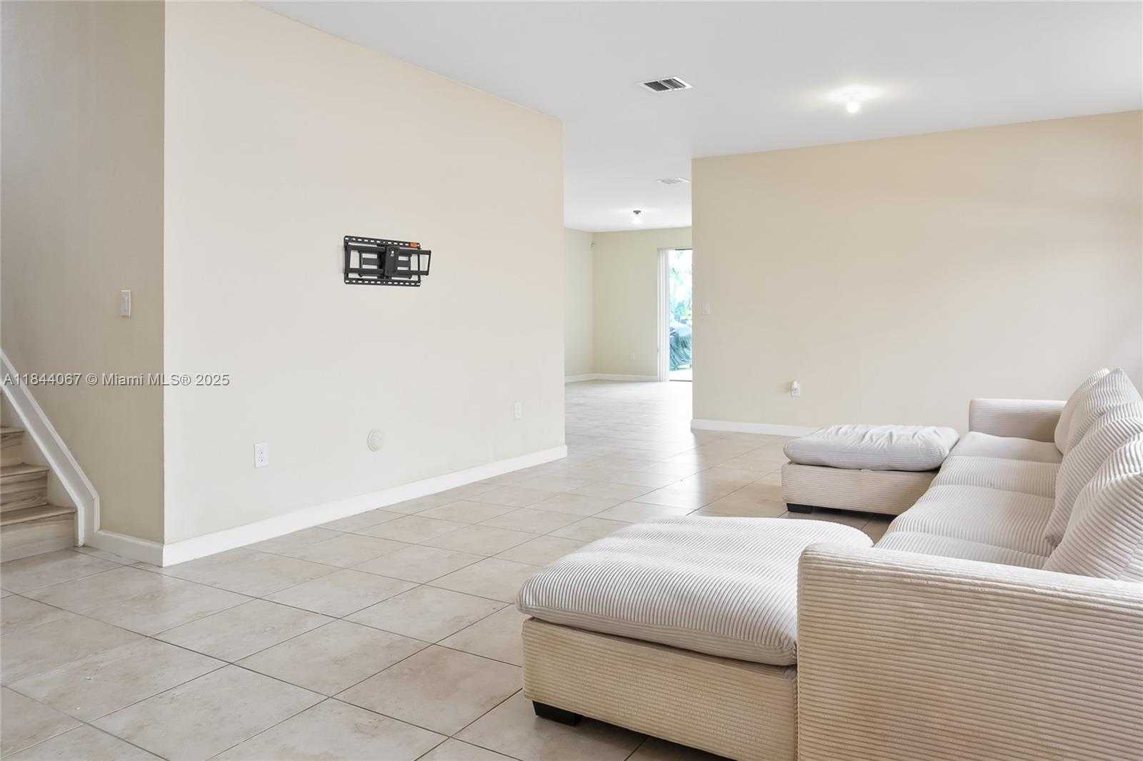 Small Image of 3397 SOUTH EAST 5TH ST, Homestead Number 3