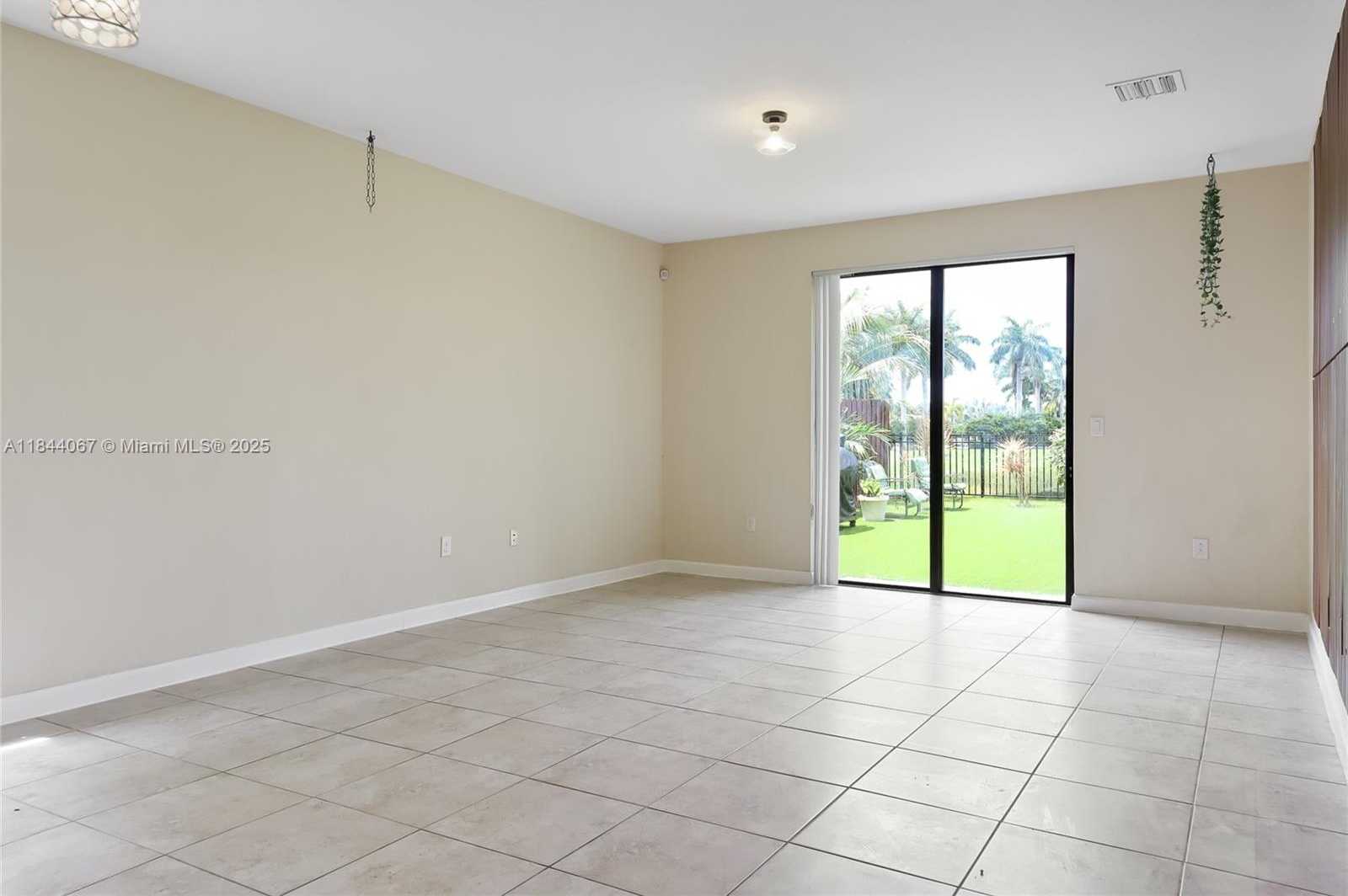 Small Image of 3397 SOUTH EAST 5TH ST, Homestead Number 4