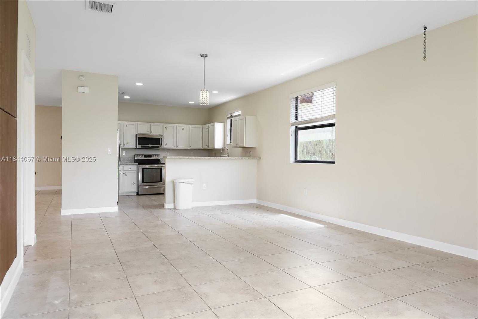 Small Image of 3397 SOUTH EAST 5TH ST, Homestead Number 5