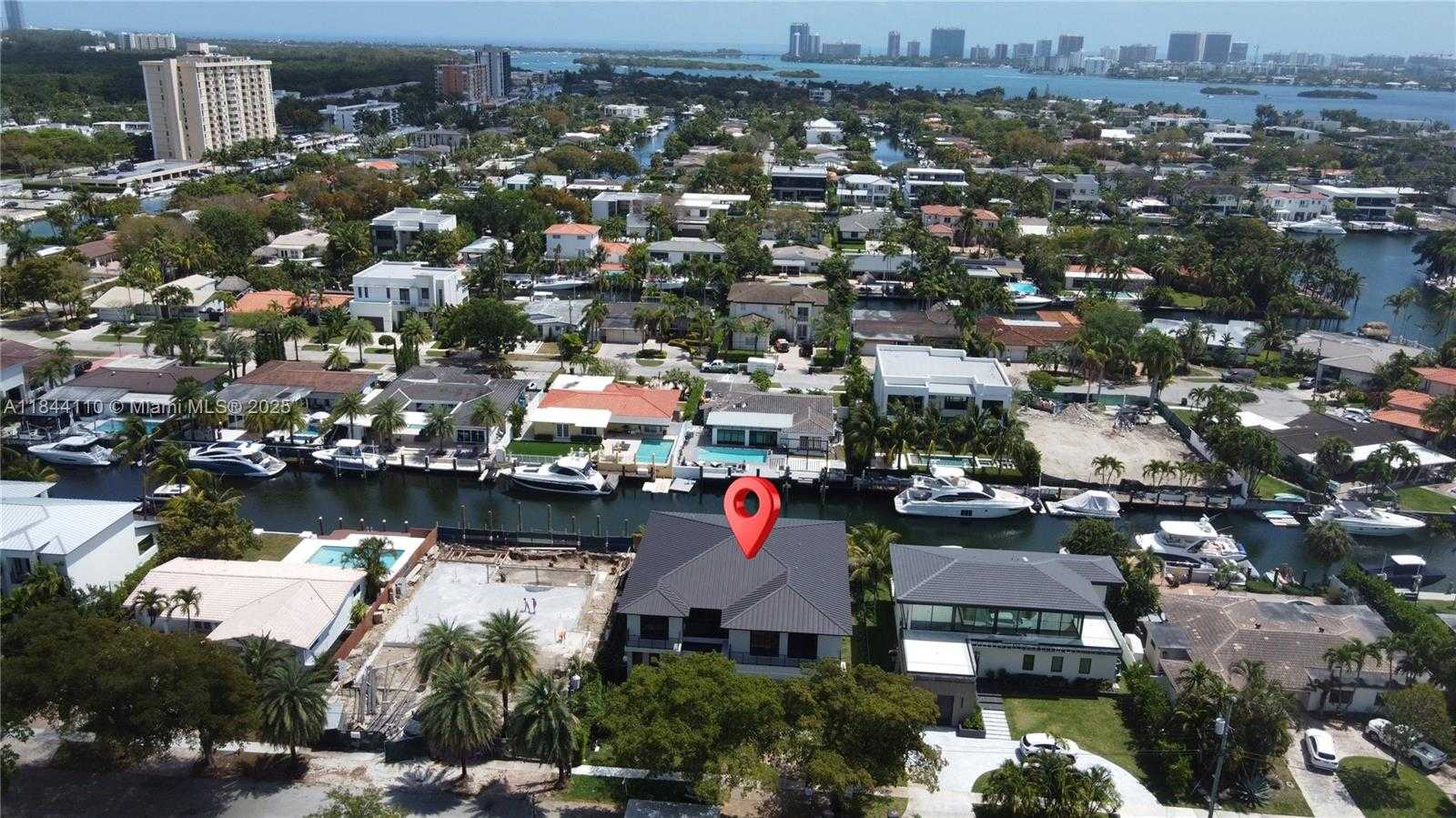 Small Image of 13085 CORONADO TER, North Miami Number 21