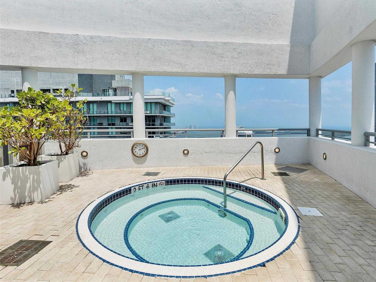 Small Image of Miami Number 37