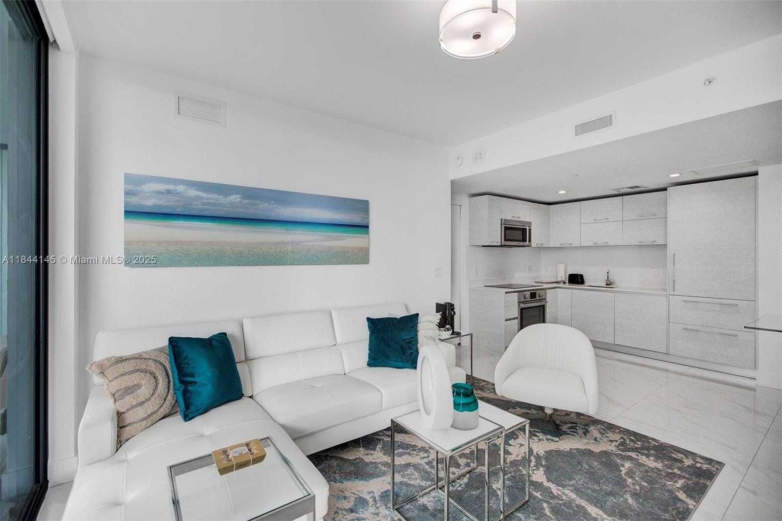 Small Image of 1300 SOUTH MIAMI AVE #1407, Miami Number 14