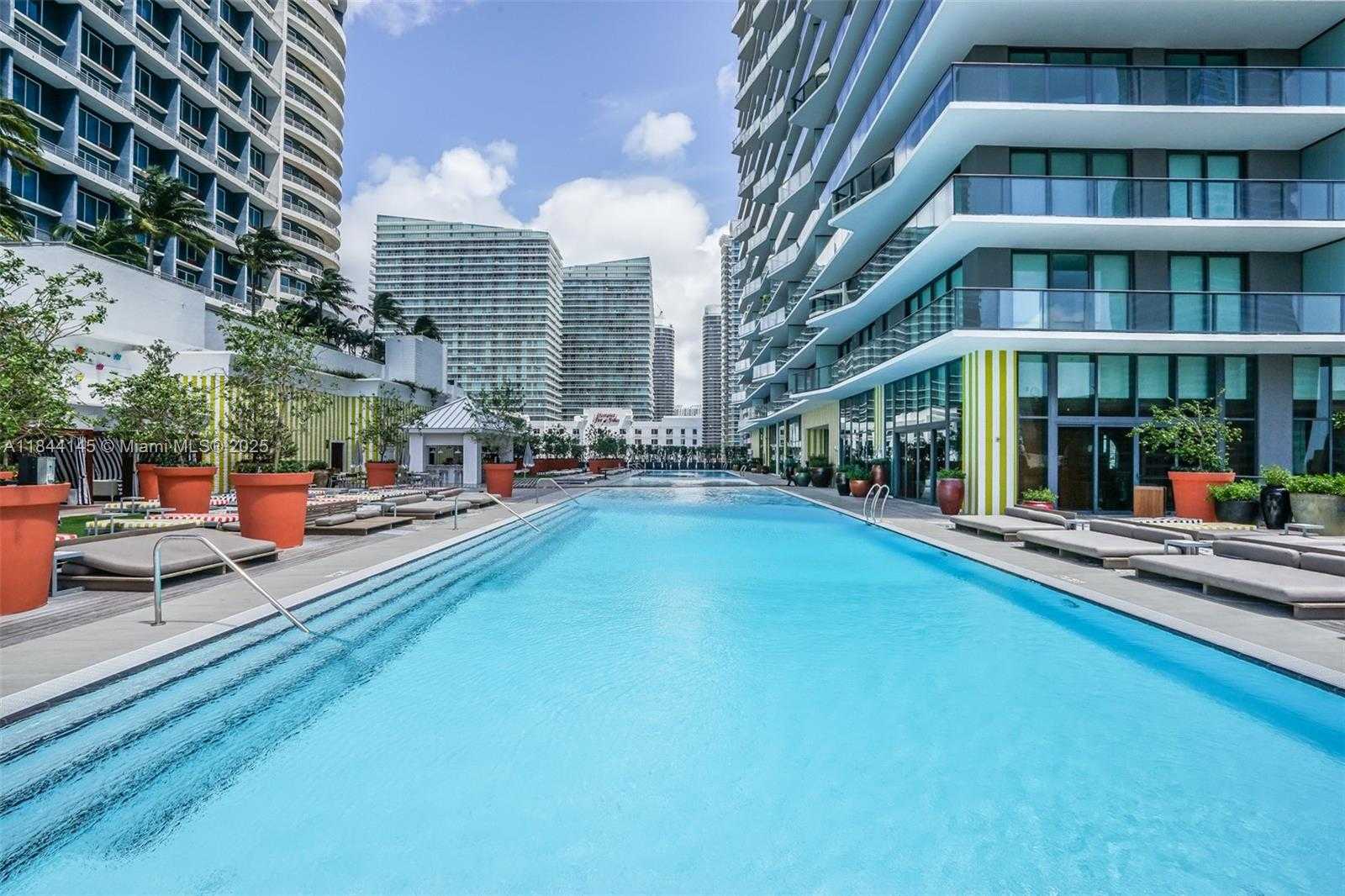Small Image of 1300 SOUTH MIAMI AVE #1407, Miami Number 34