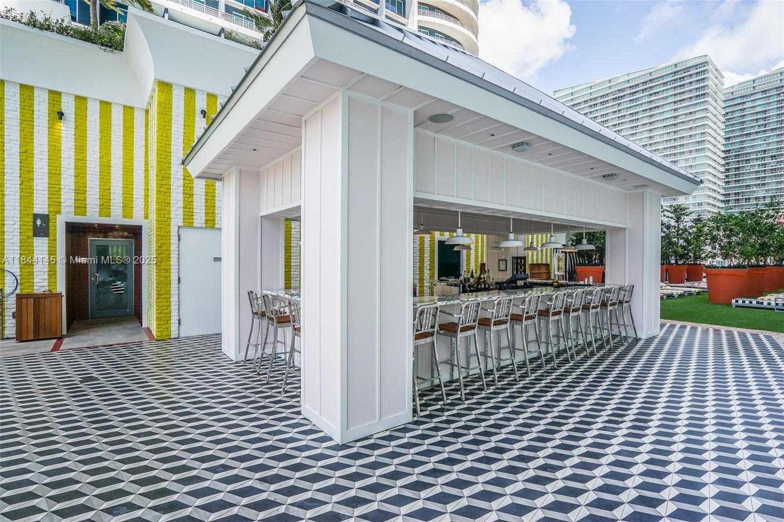 Small Image of 1300 SOUTH MIAMI AVE #1407, Miami Number 35