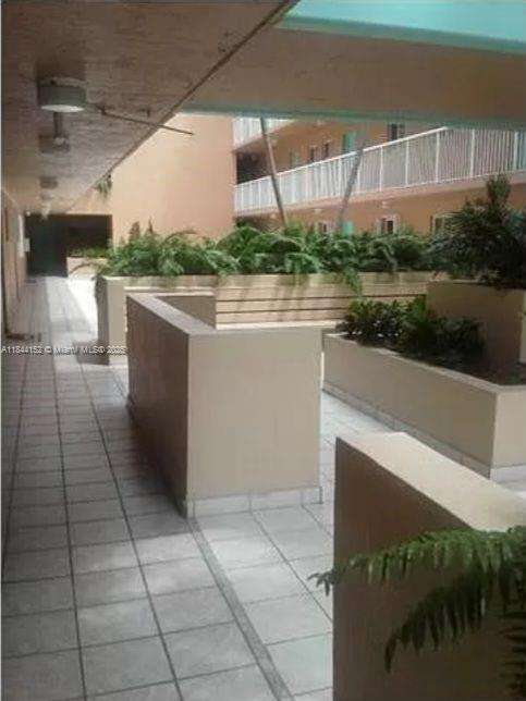 Small Image of 6801 HARDING AVE #518, Miami Beach Number 10