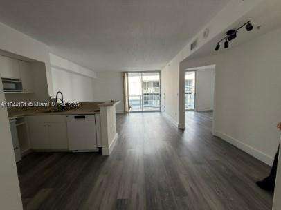 Small Image of 5085 NORTH WEST 7TH ST #1211, Miami Number 8