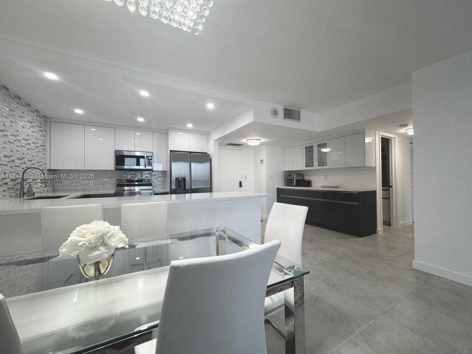 Small Image of 3800 SOUTH OCEAN DR #1710, Hollywood Number 39
