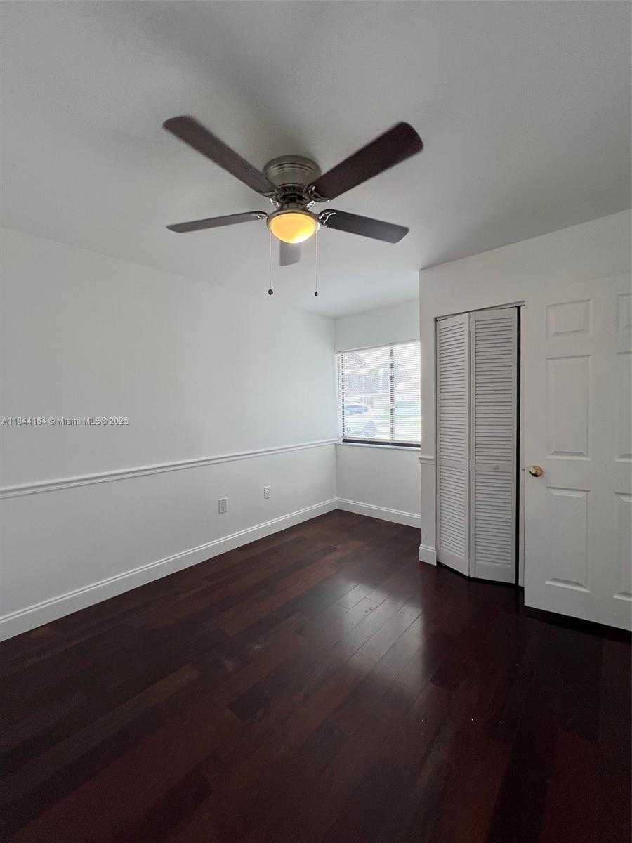Small Image of 10511 SOUTH WEST 145TH CT, Miami Number 28