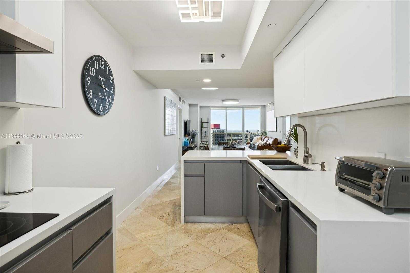 Small Image of 1850 SOUTH OCEAN DR #3408, Hallandale Beach Number 17