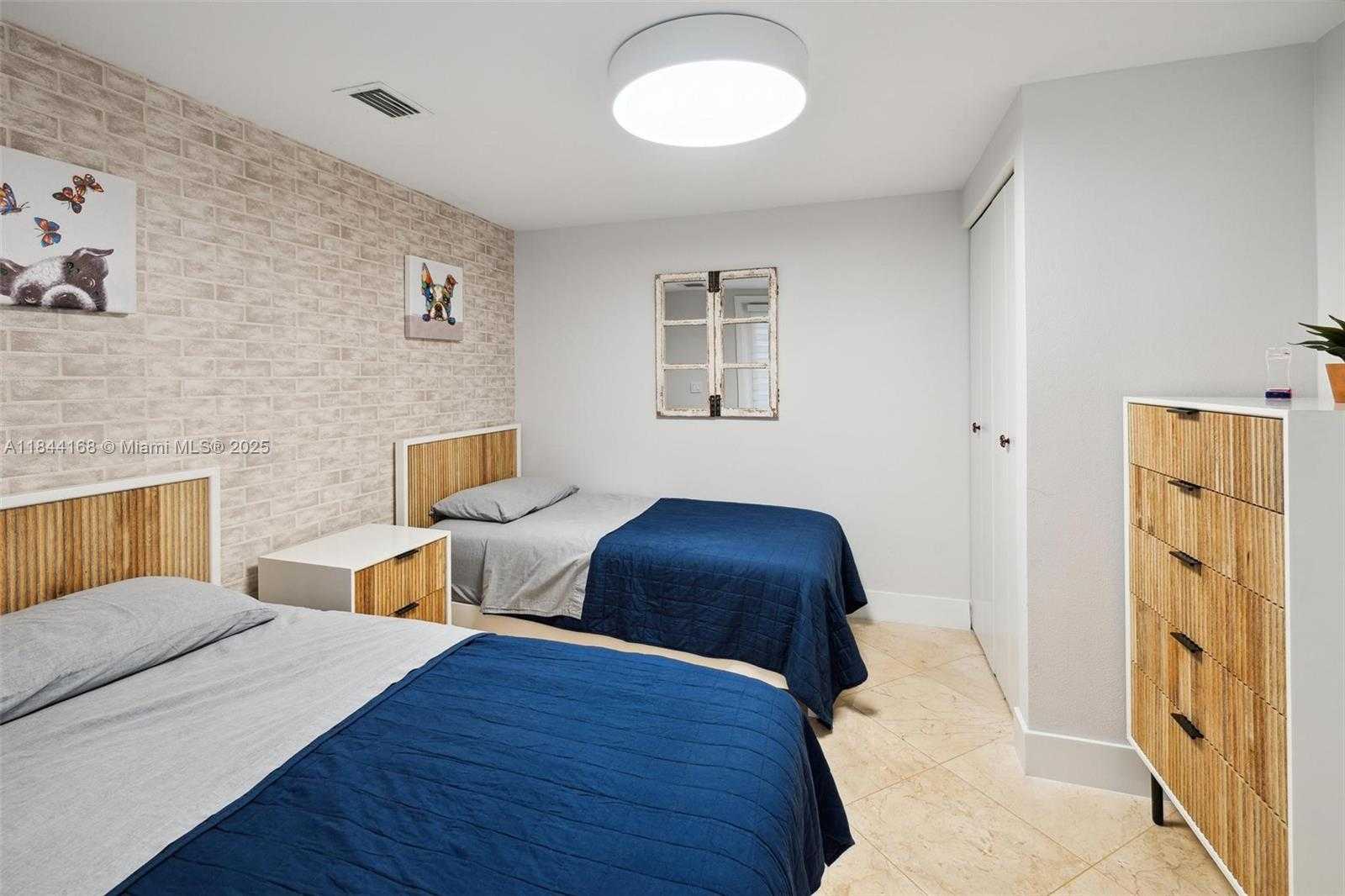 Small Image of 1850 SOUTH OCEAN DR #3408, Hallandale Beach Number 29