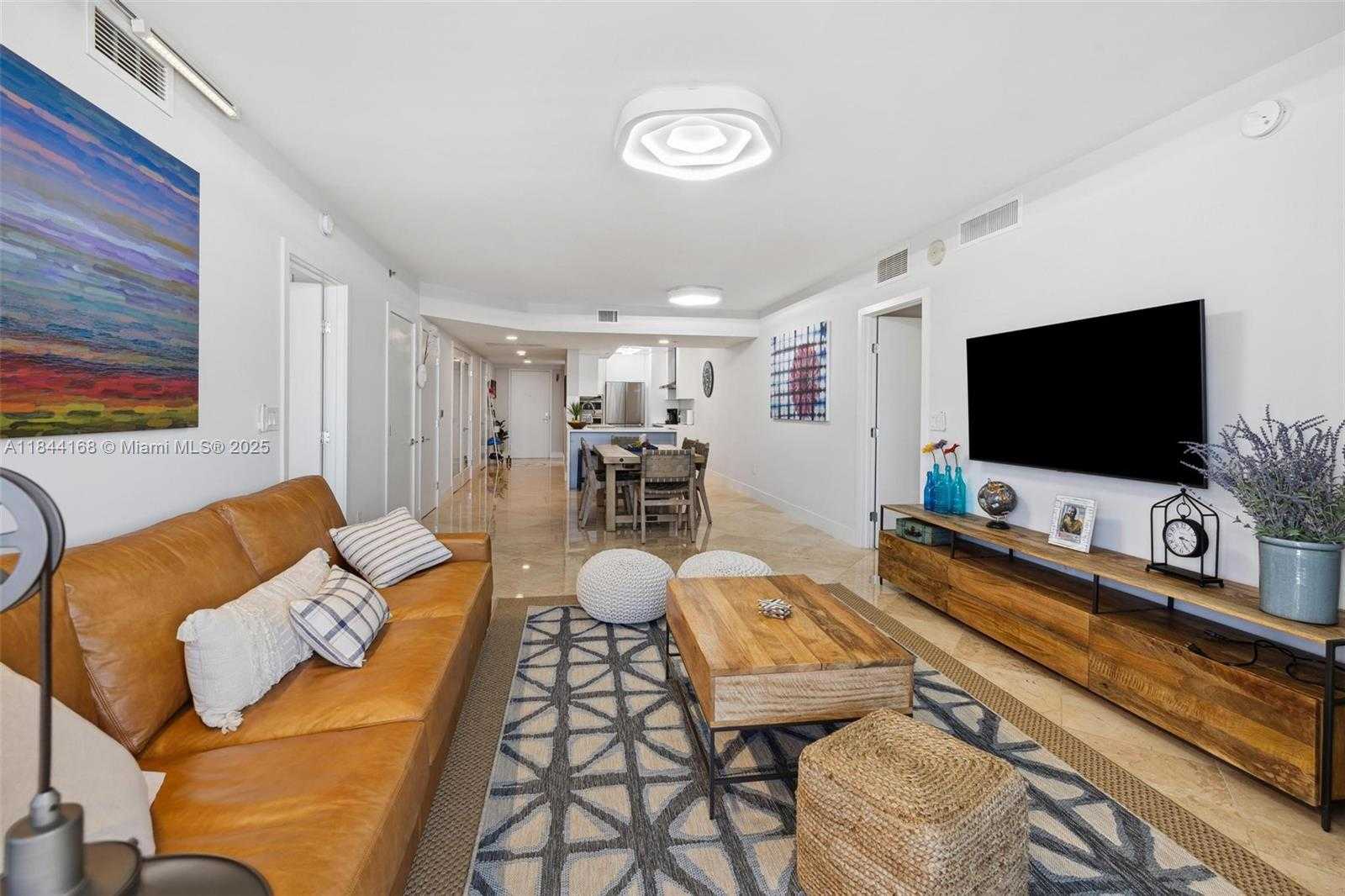 Small Image of 1850 SOUTH OCEAN DR #3408, Hallandale Beach Number 9