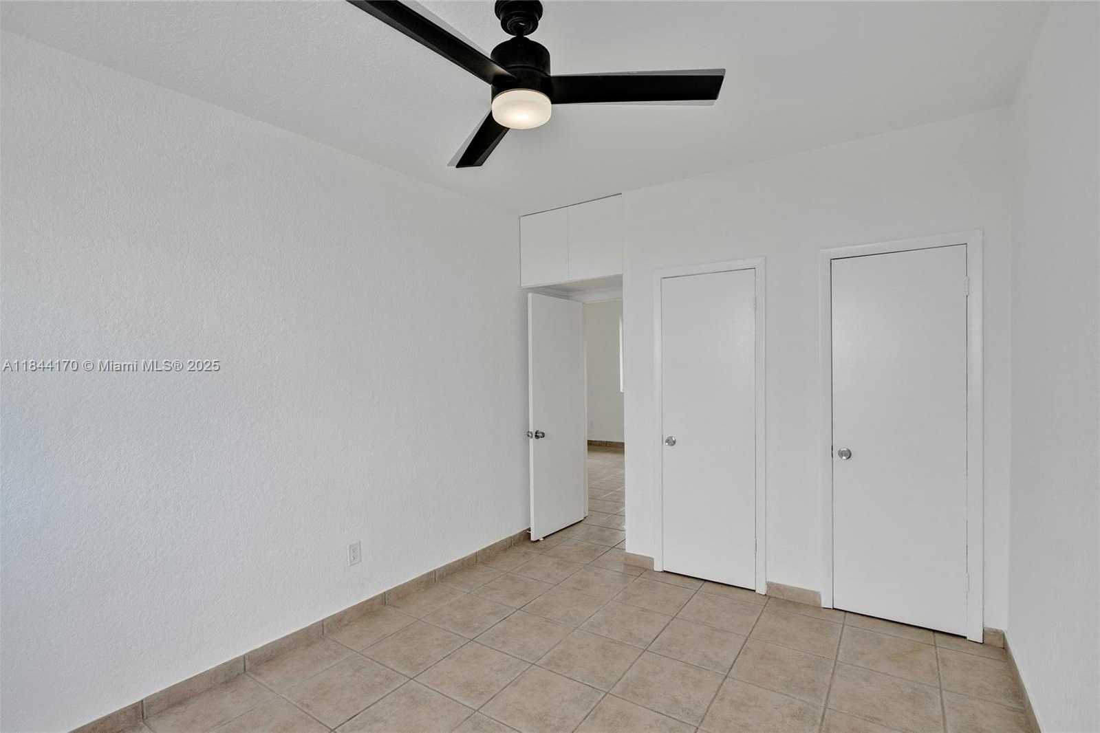 Small Image of 2160 BAY DR #1-2, Miami Beach Number 6