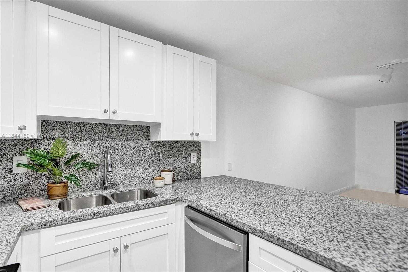 Small Image of 9301 SOUTH WEST 92ND AVE #A310, Miami Number 3