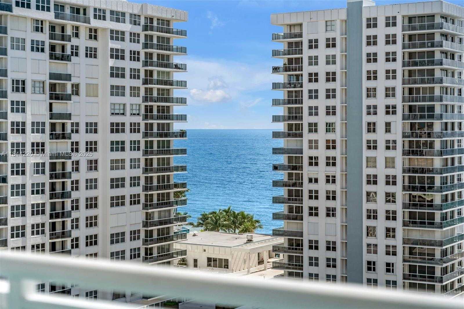 Small Image of 3000 SOUTH OCEAN DR #1122, Hollywood Number 10