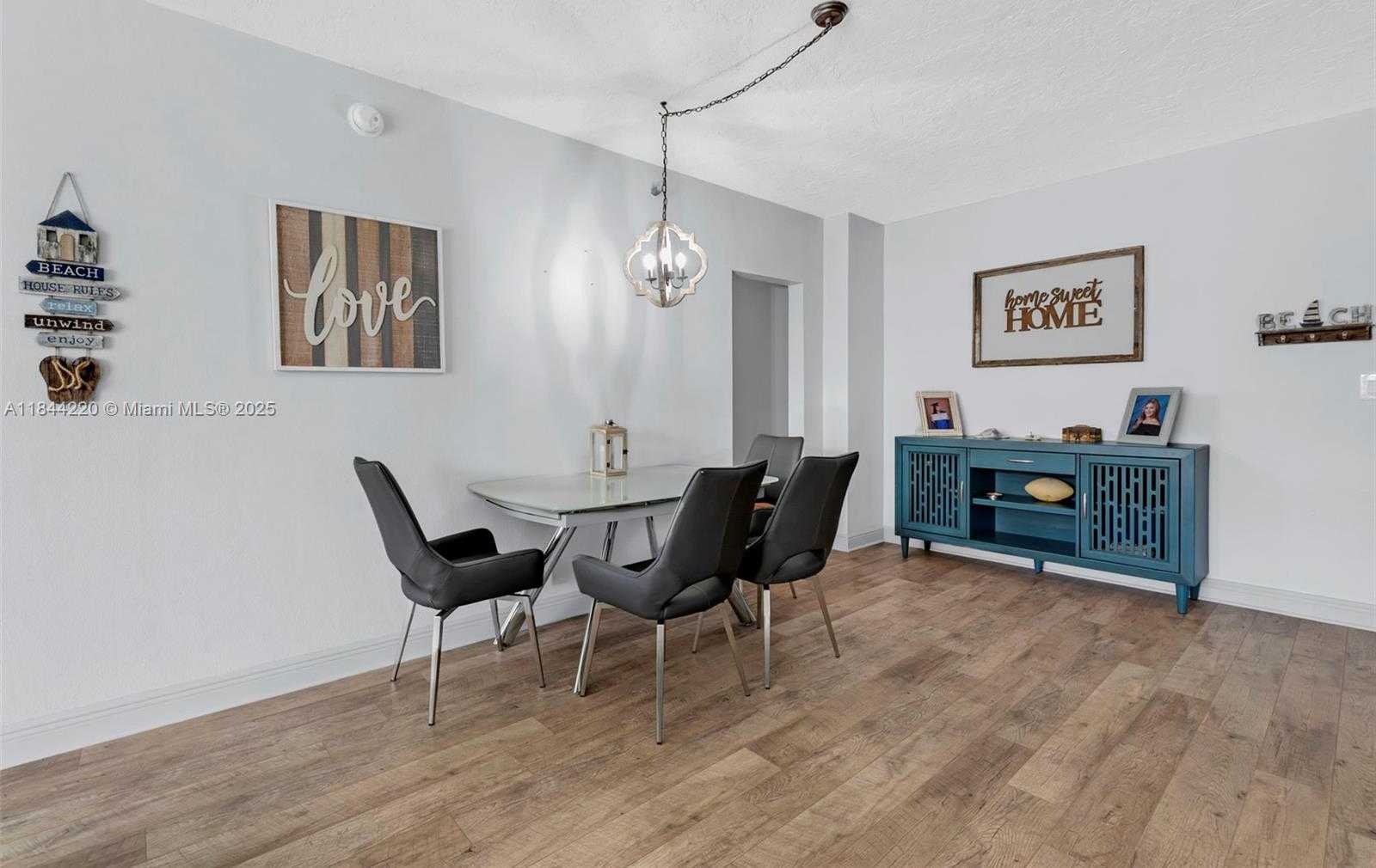 Small Image of 3000 SOUTH OCEAN DR #1122, Hollywood Number 12