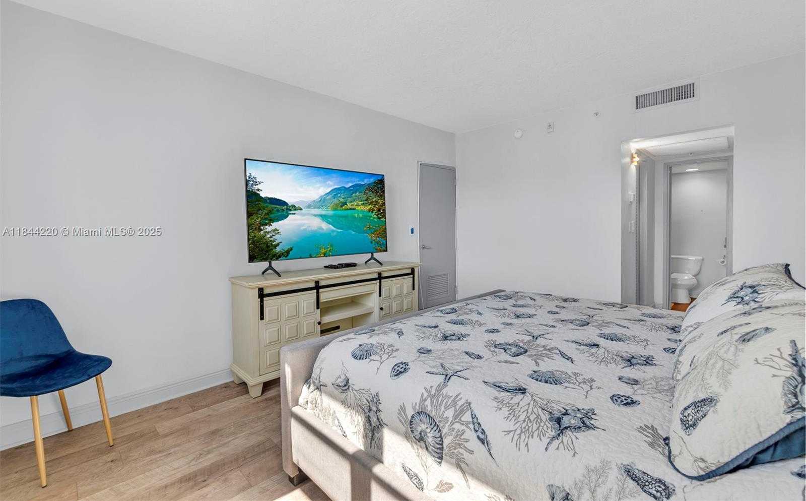 Small Image of 3000 SOUTH OCEAN DR #1122, Hollywood Number 15
