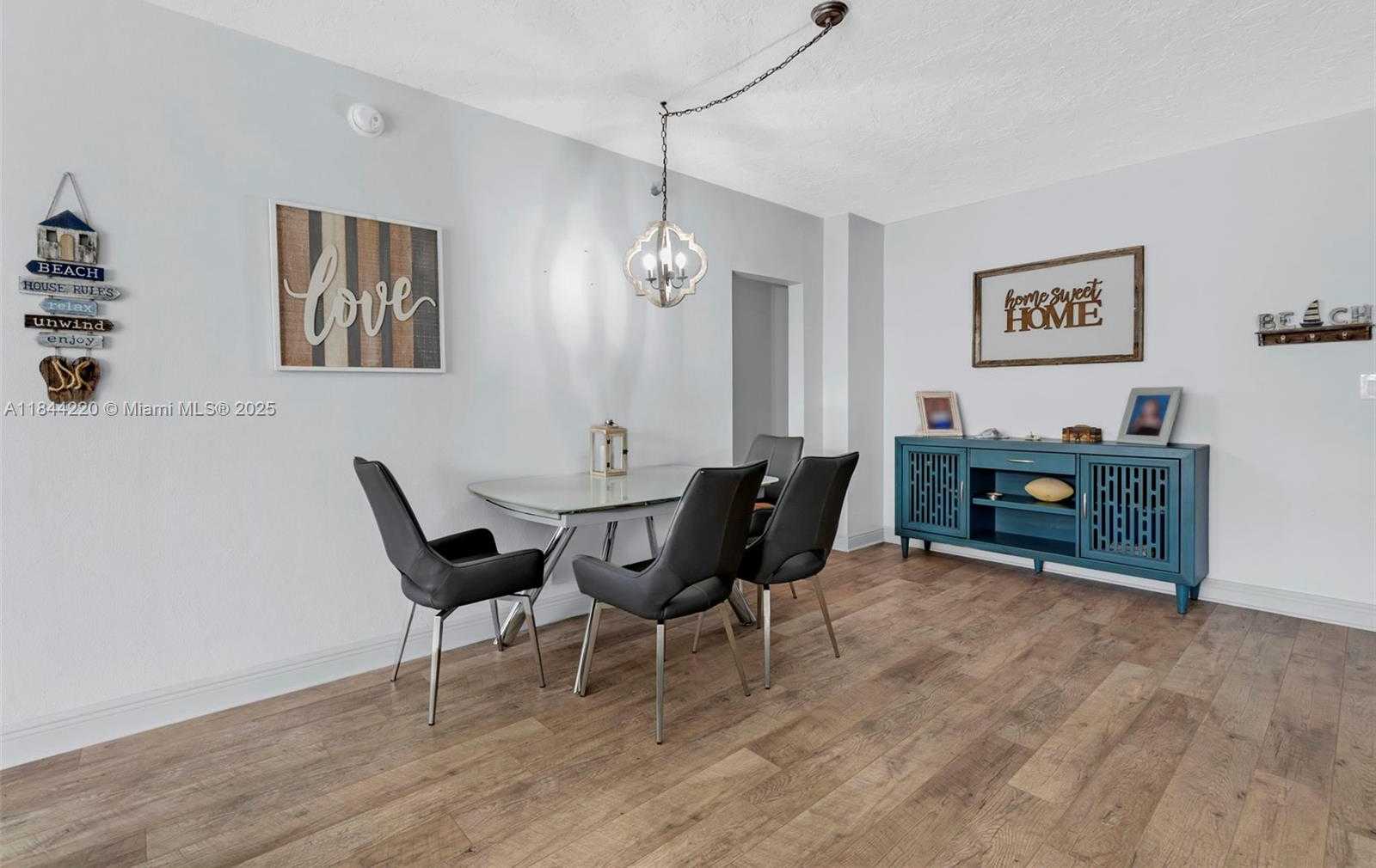 Small Image of 3000 SOUTH OCEAN DR #1122, Hollywood Number 24