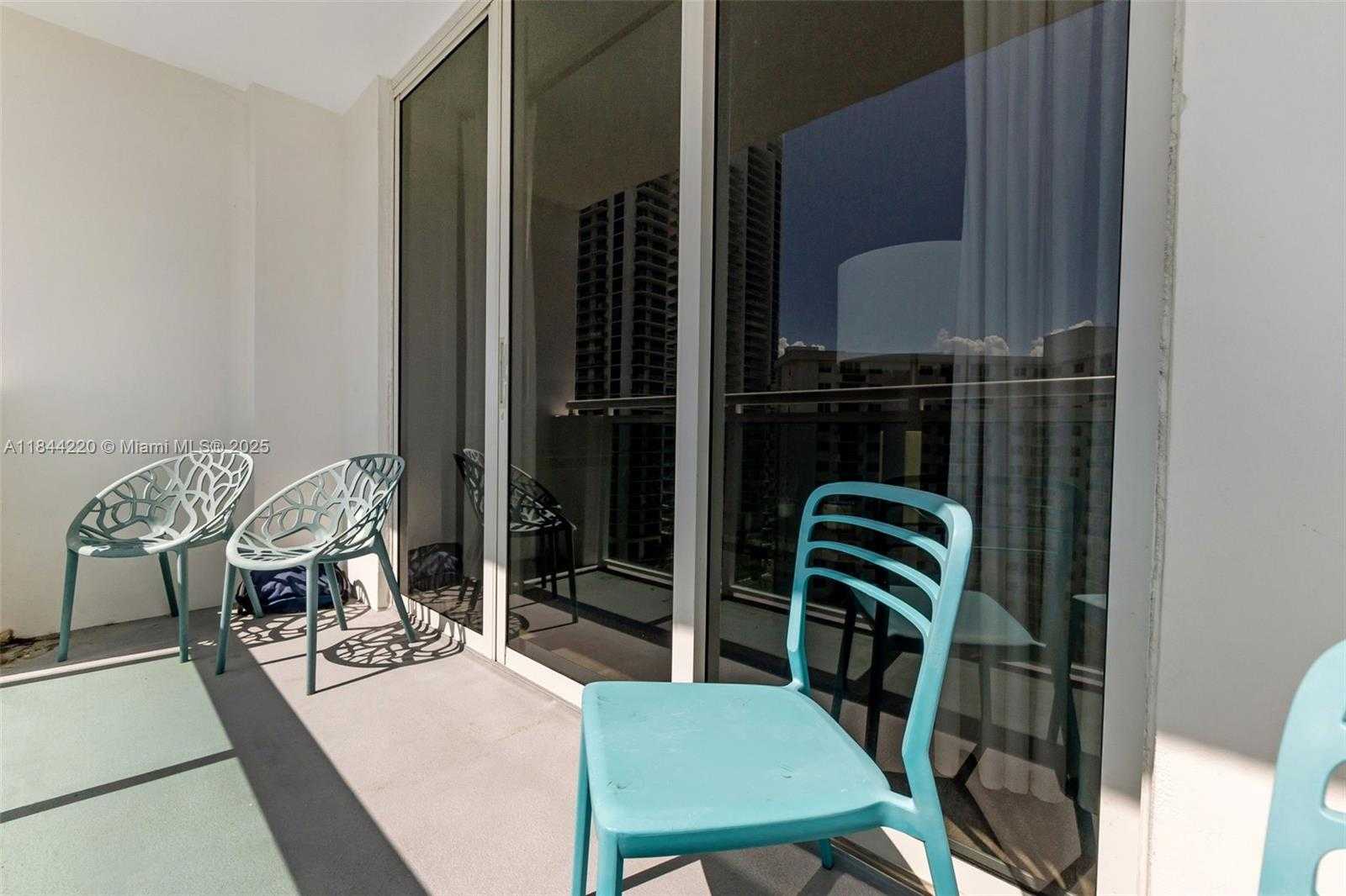 Small Image of 3000 SOUTH OCEAN DR #1122, Hollywood Number 8