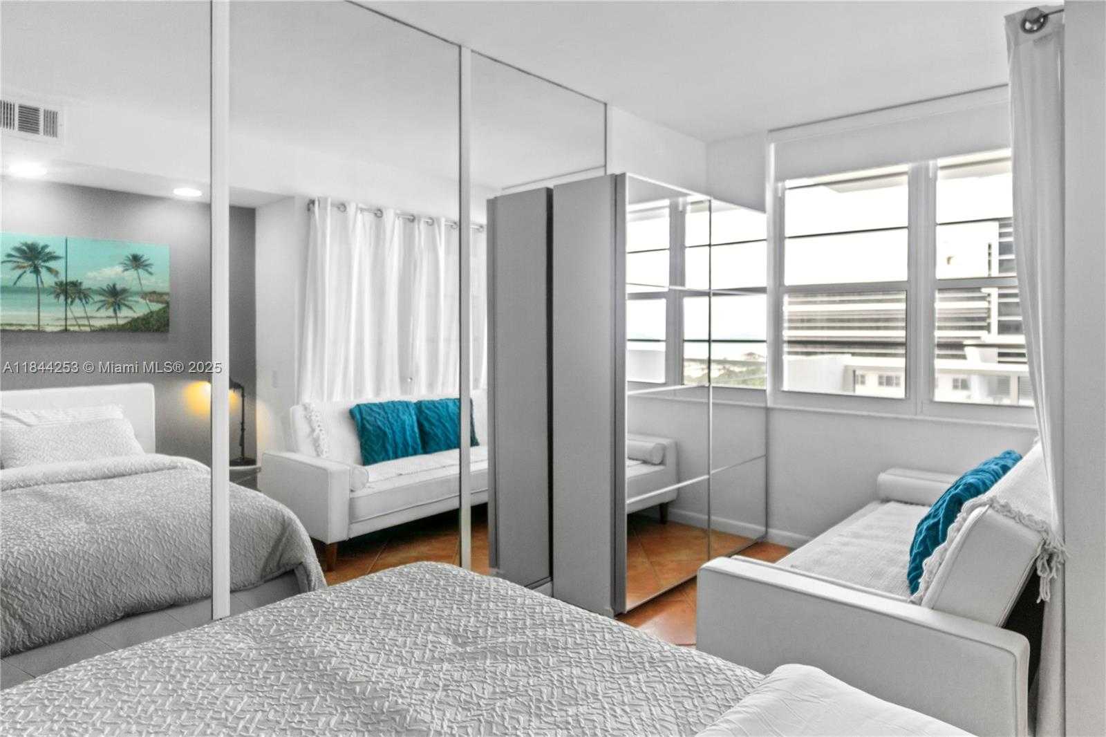 Small Image of 100 LINCOLN RD #1127, Miami Beach Number 11