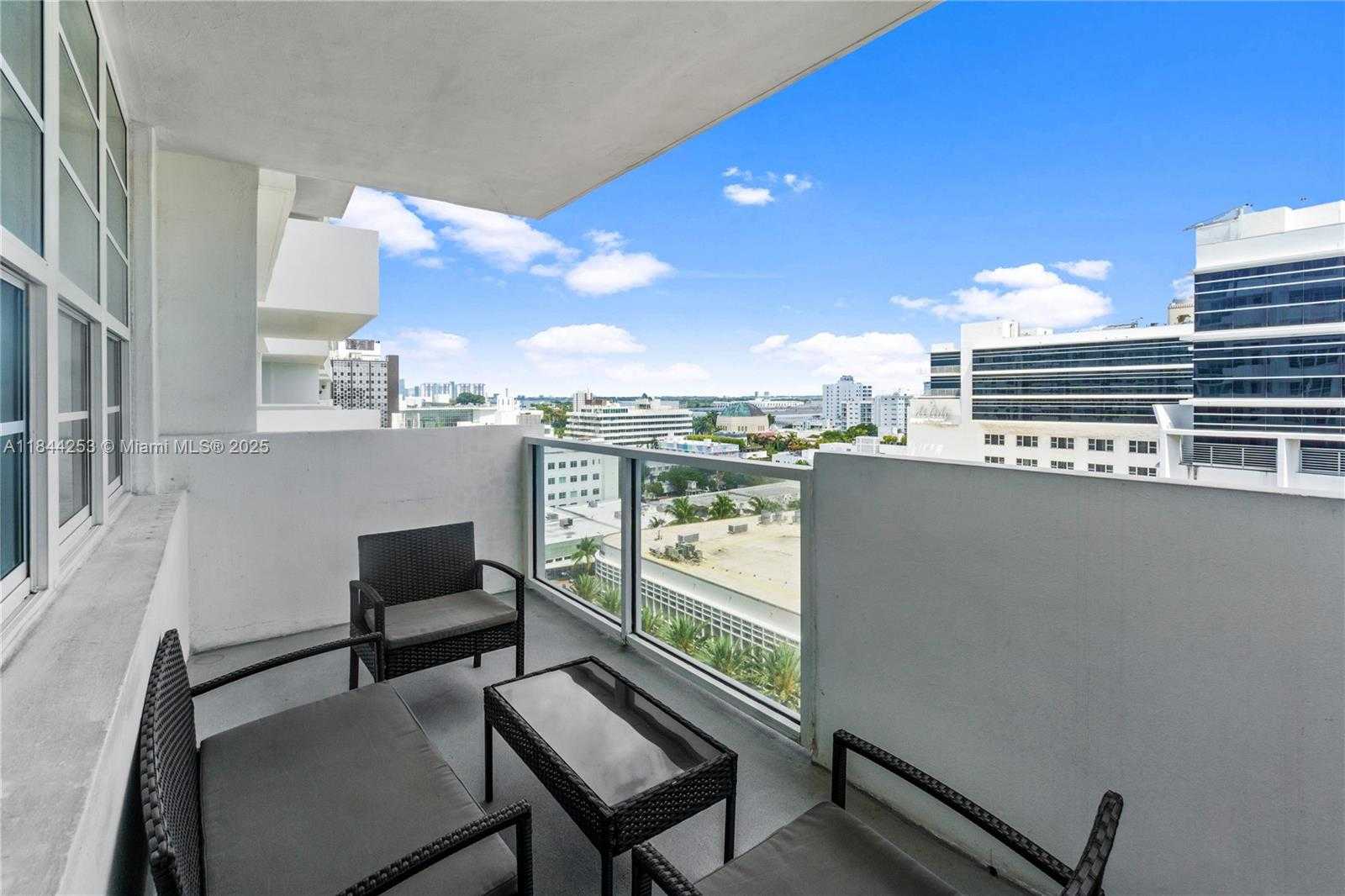 Small Image of 100 LINCOLN RD #1127, Miami Beach Number 15